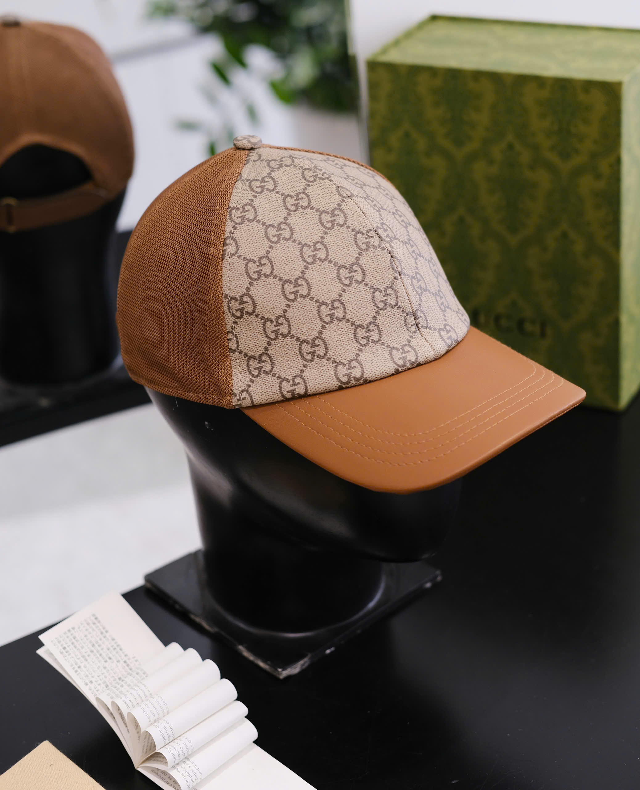 Mũ lưỡi trai nón kết Gucci GC Nâu logo vân mix lưới Like Auth DDT