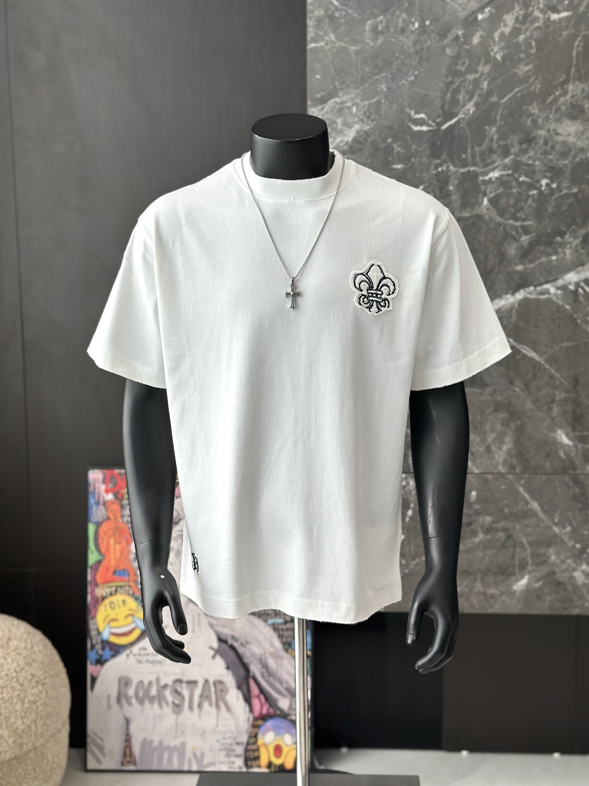 Áo phông T shirt Chrome Heart logo wash bông hoa ngực Like Auth M-XL VTN\Trắng