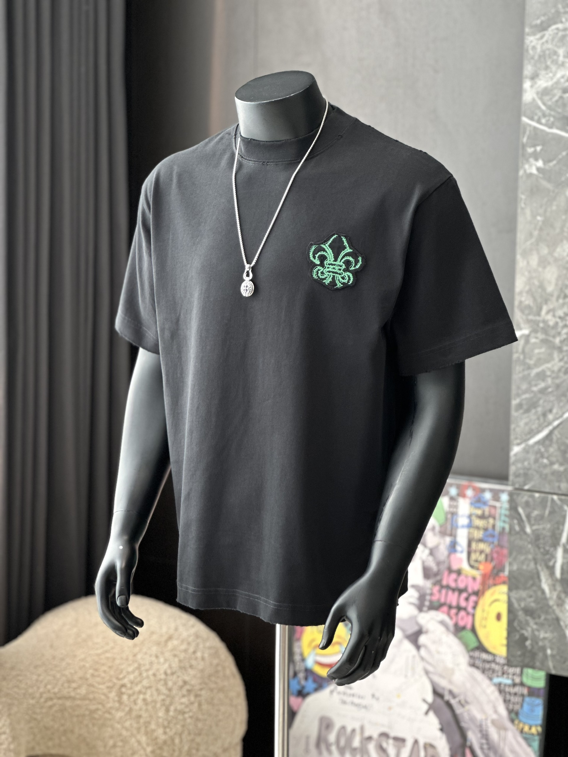 Áo phông T shirt Chrome Heart logo wash bông hoa ngực Like Auth M-XL VTN\Đen
