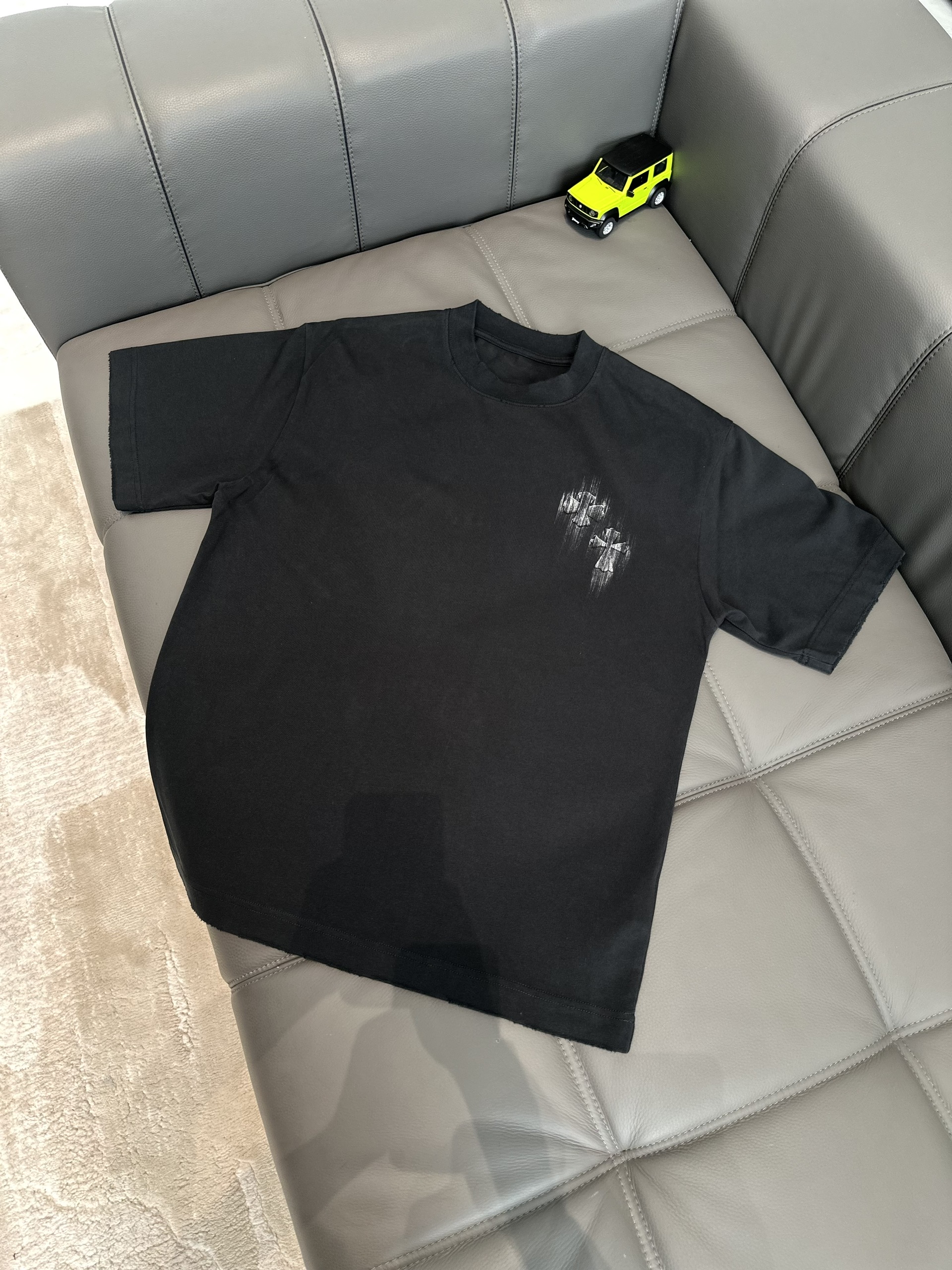 Áo phông T shirt Chrome Heart logo wash chữ thập Like Auth M-XL VTN\Đen