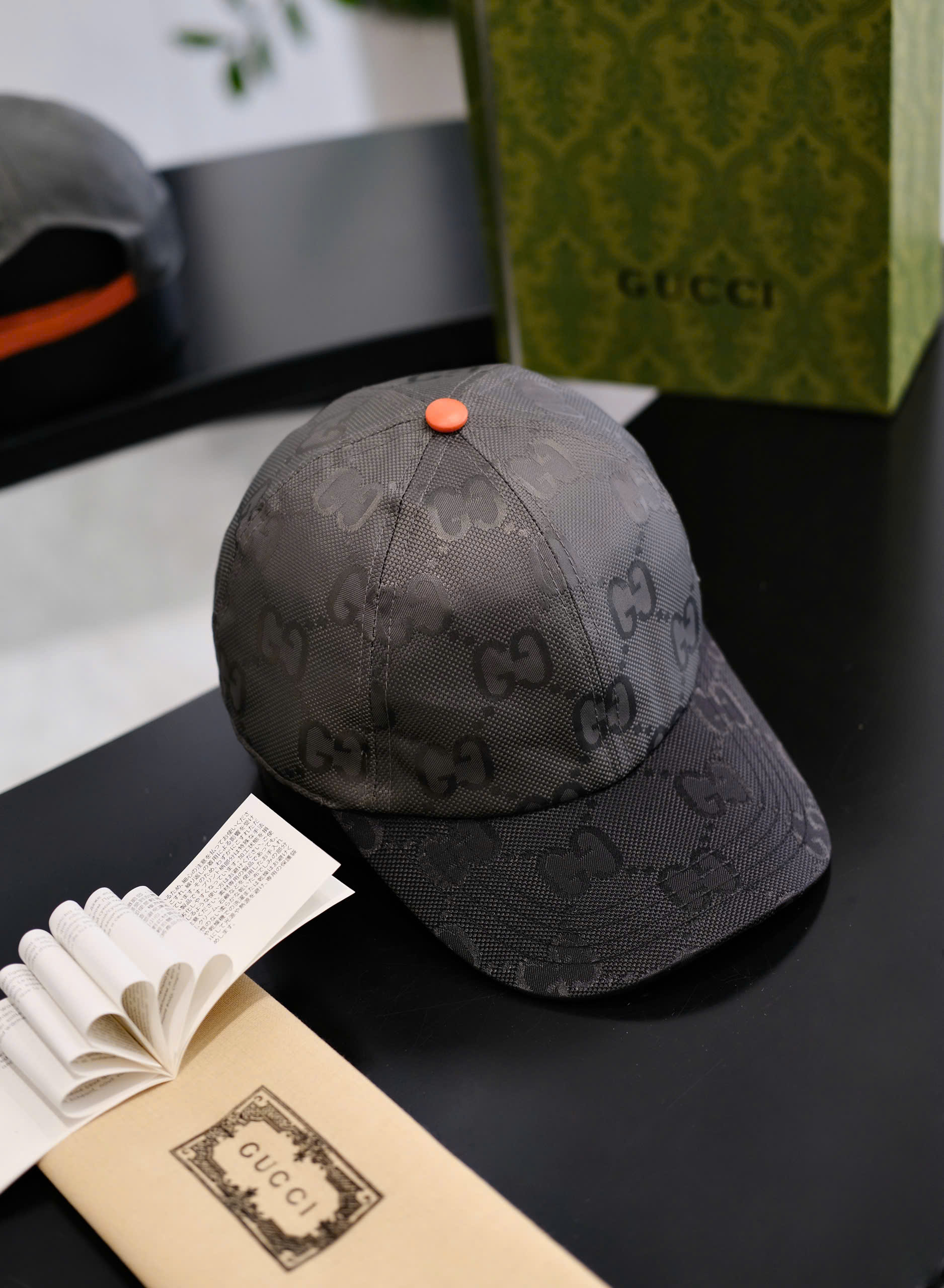 Mũ lưỡi trai nón kết Gucci GC Xám Xanh vải gió logo gập cúc Cam Like Auth DDT