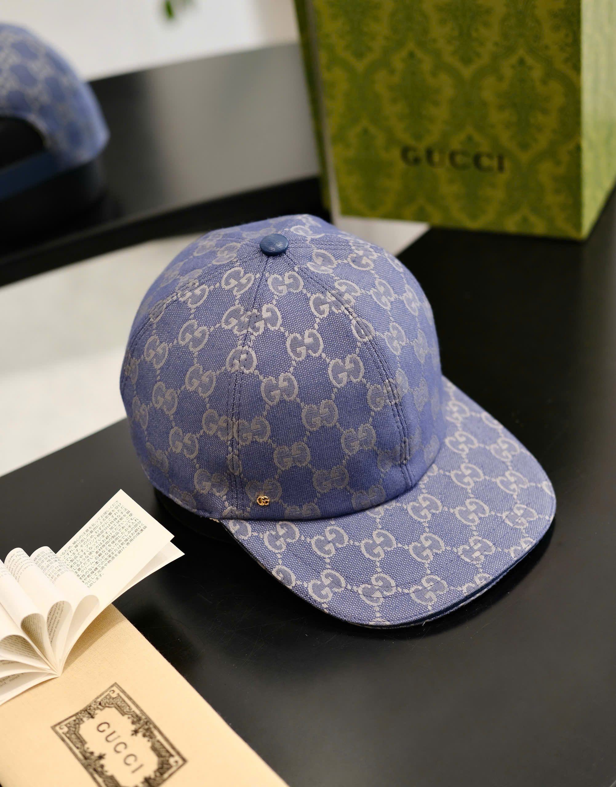 Mũ lưỡi trai nón kết Gucci GC Xanh Than vải bò logo dập Like Auth DDT
