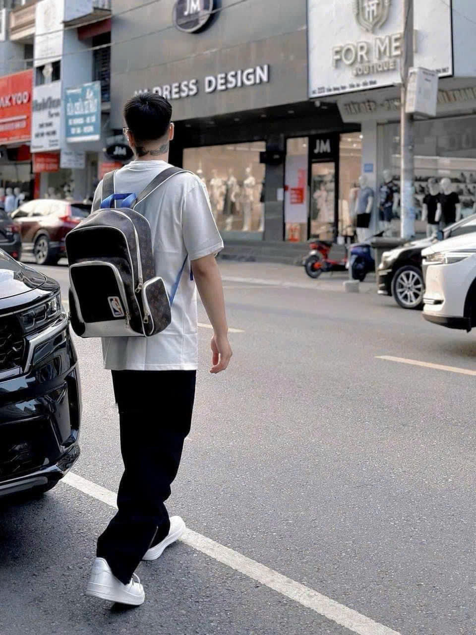 Balo Louis Vuitton LV Backpack x NBA Nâu da ép Monogram Like Auth 24x45x19 PLD