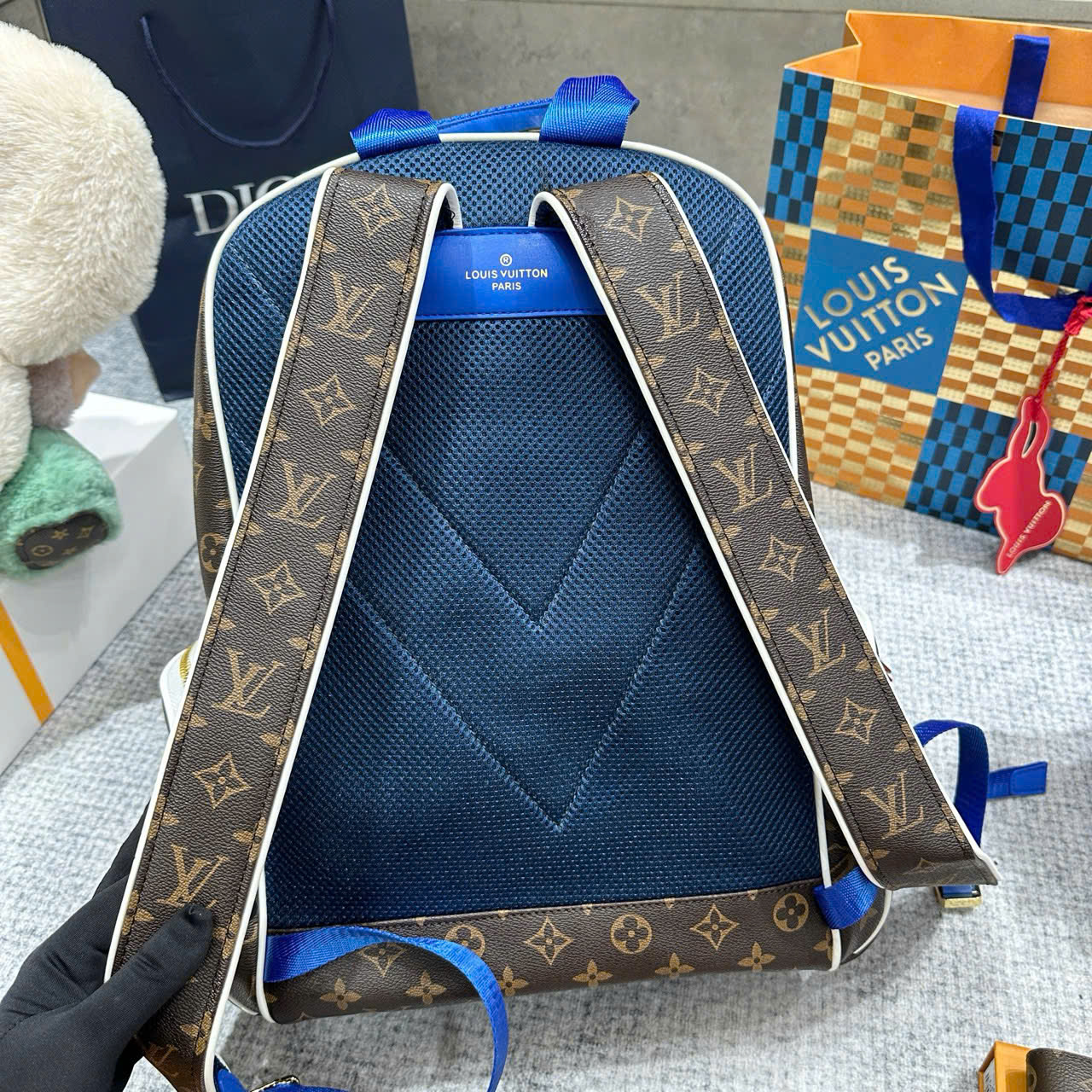 Balo Louis Vuitton LV Backpack x NBA Nâu da ép Monogram Like Auth 24x45x19 PLD