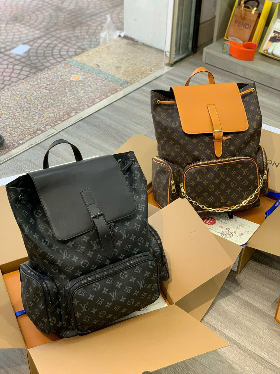 Balo Louis Vuitton LV Trio Backpack monogram Like Auth 45x33x22 PLD