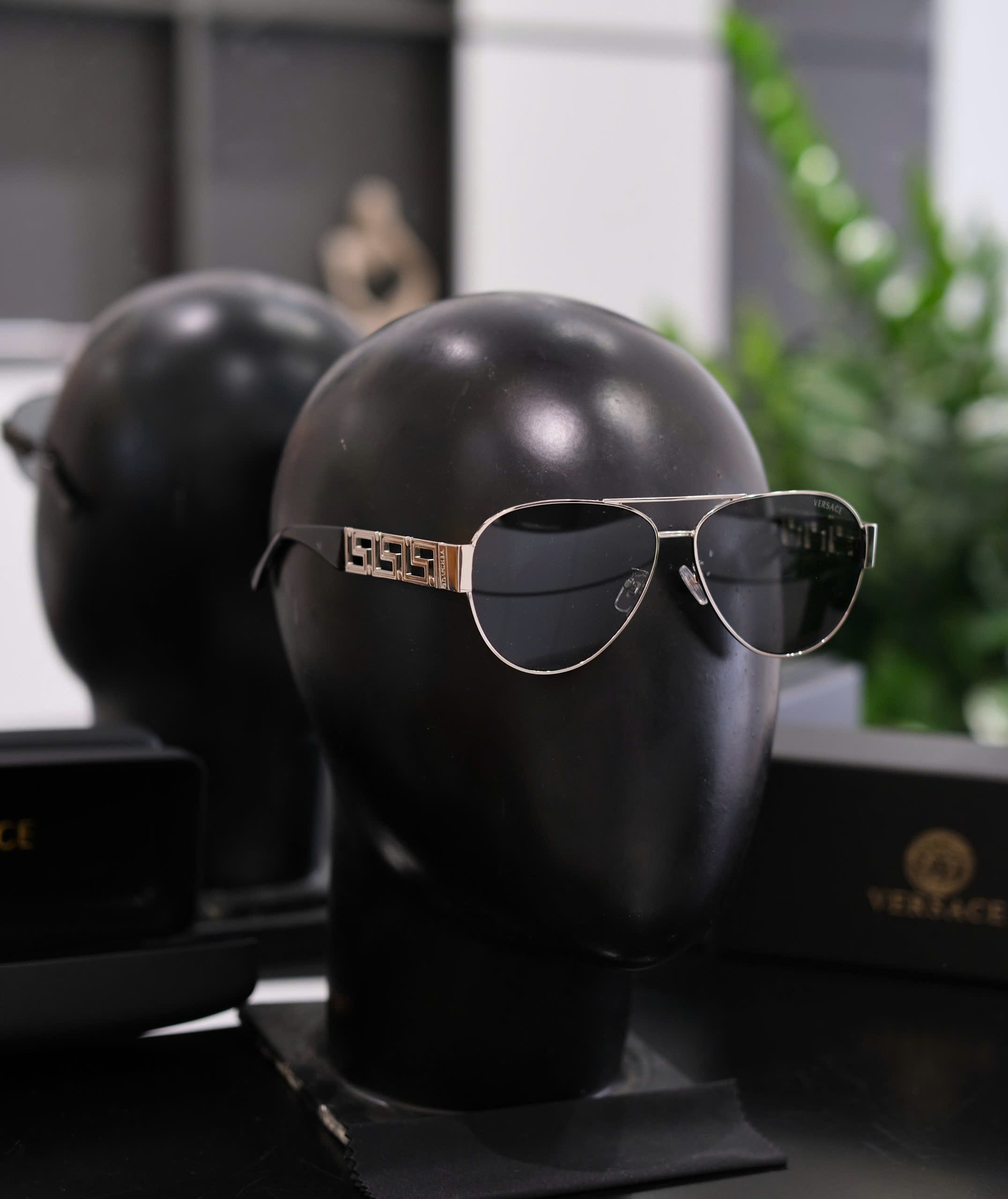 Kính mát thời trang Versace VS mắt Xanh gọng kim loại Like Auth DDT