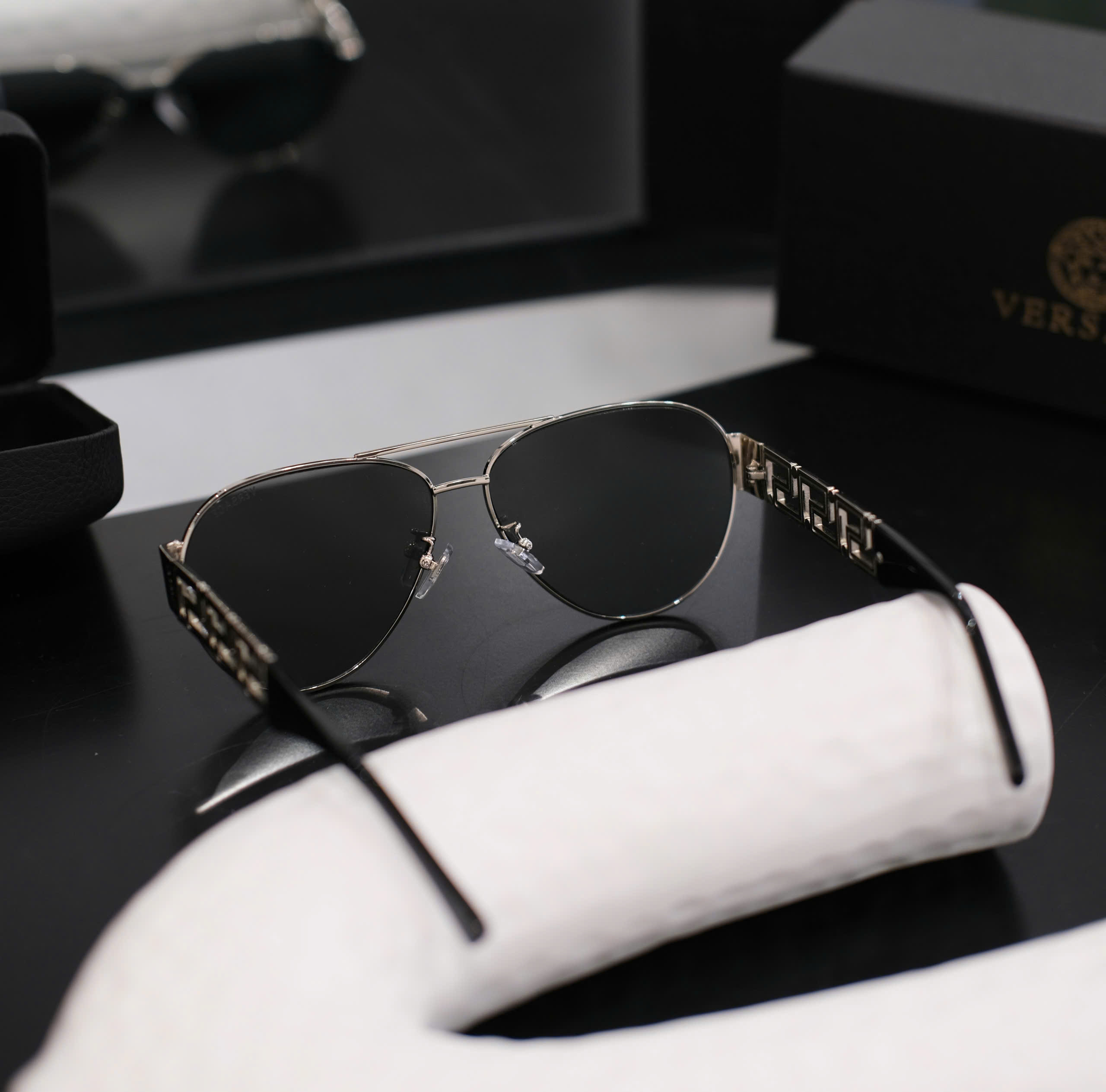 Kính mát thời trang Versace VS mắt Xanh gọng kim loại Like Auth DDT