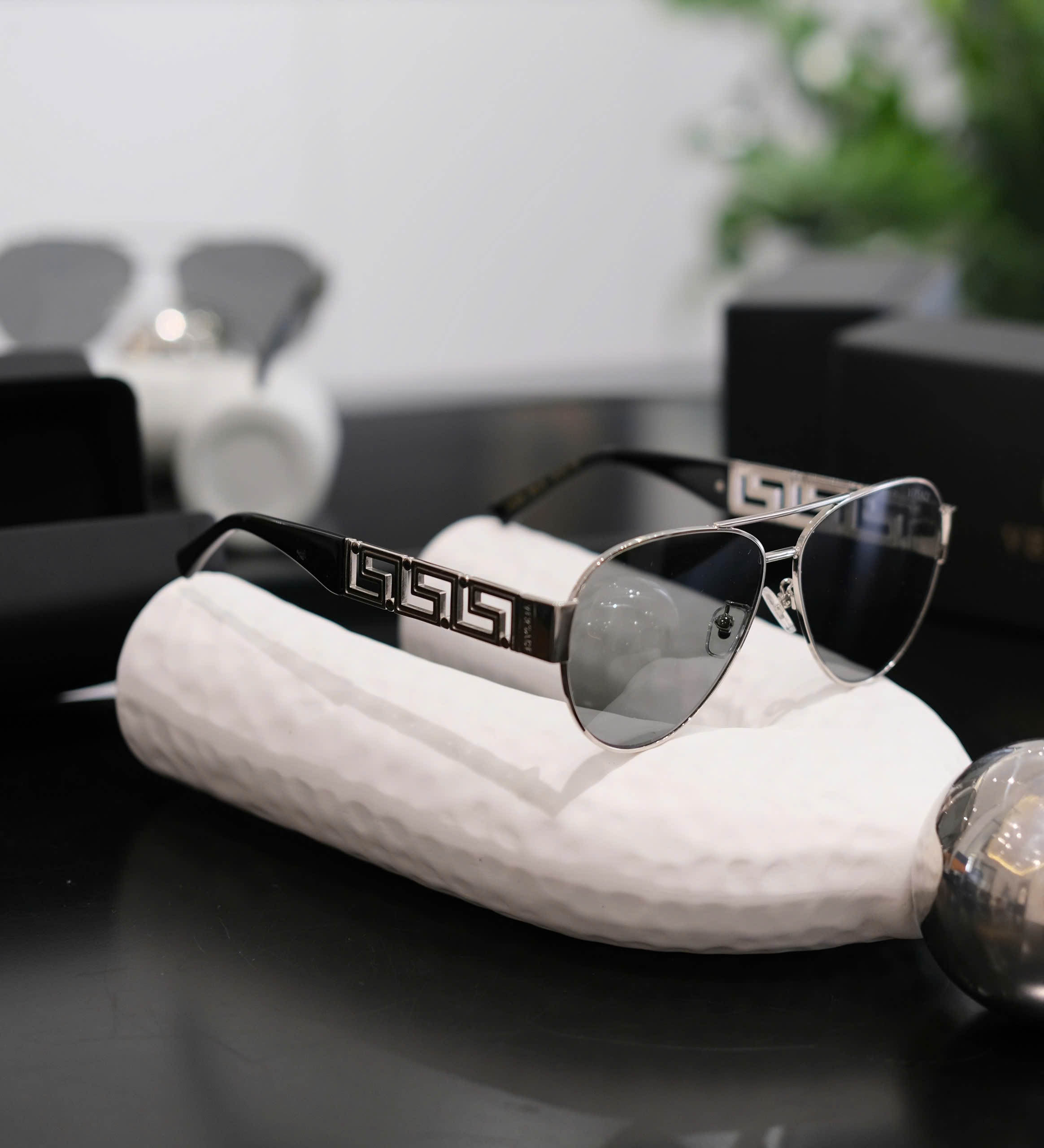 Kính mát thời trang Versace VS mắt Xanh gọng kim loại Like Auth DDT
