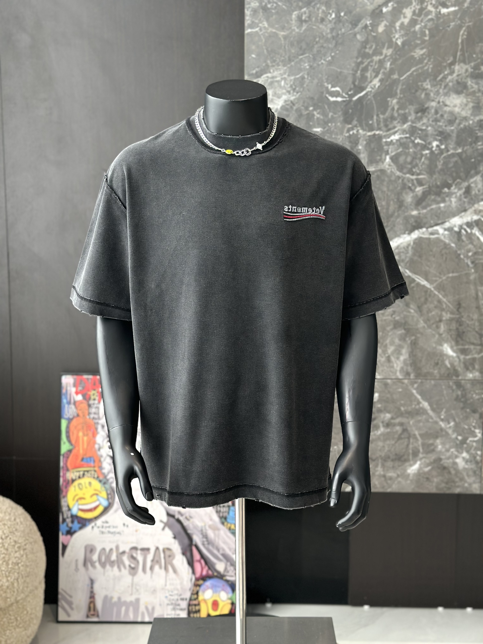 Áo phông T shirt Vetements logo wash trước sau Like Auth S-M VTN\Đen