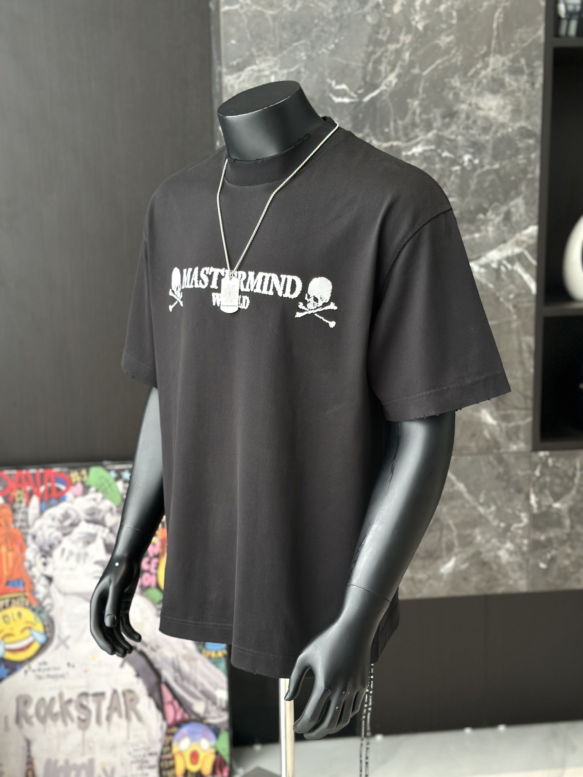 Áo phông T shirt Mastermind logo ngực họa tiết đầu lâu xương chéo lưng Like Auth S-M VTN\Đen