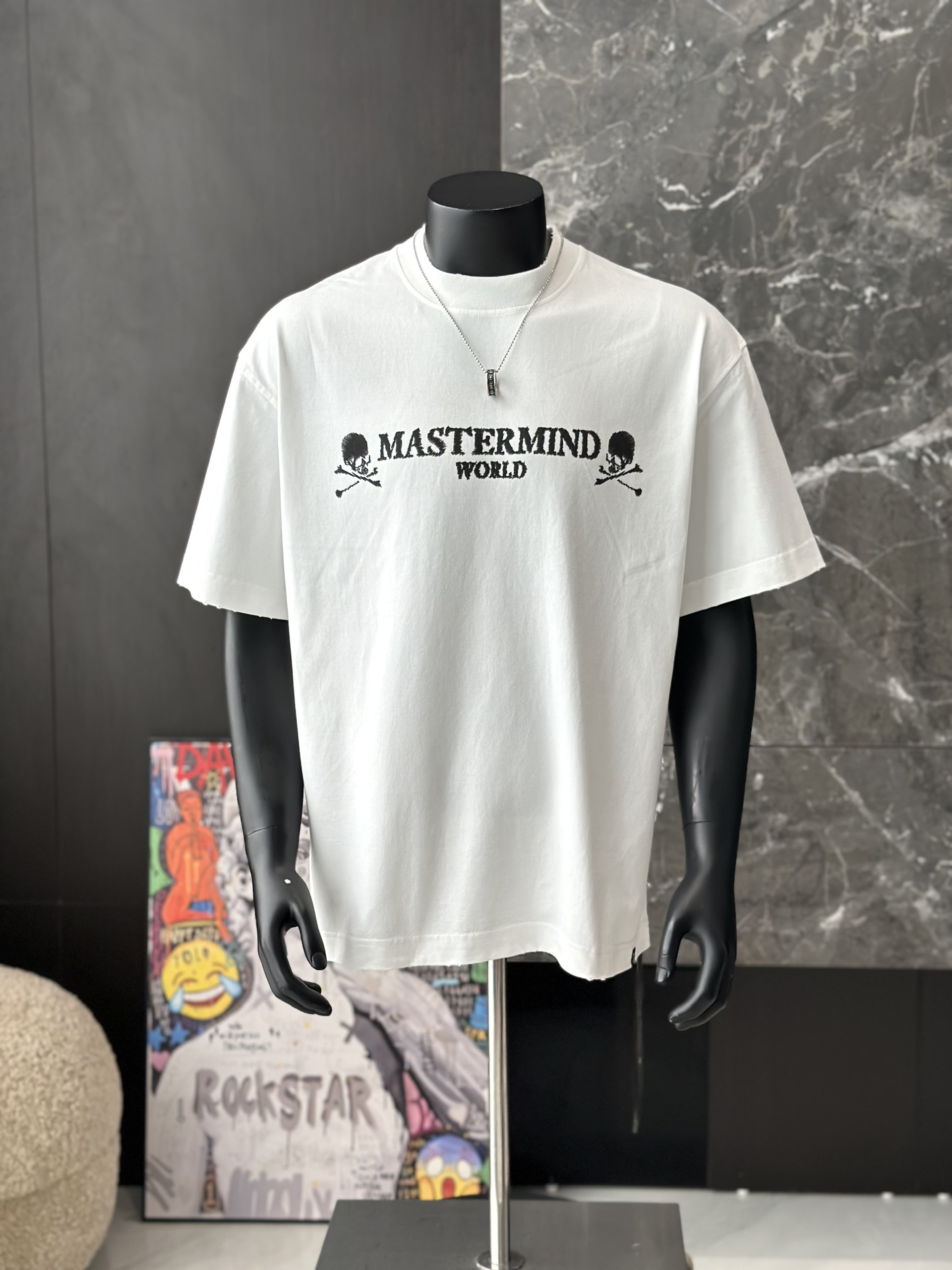 Áo phông T shirt Mastermind logo ngực họa tiết đầu lâu xương chéo lưng Like Auth S-M VTN\Đen