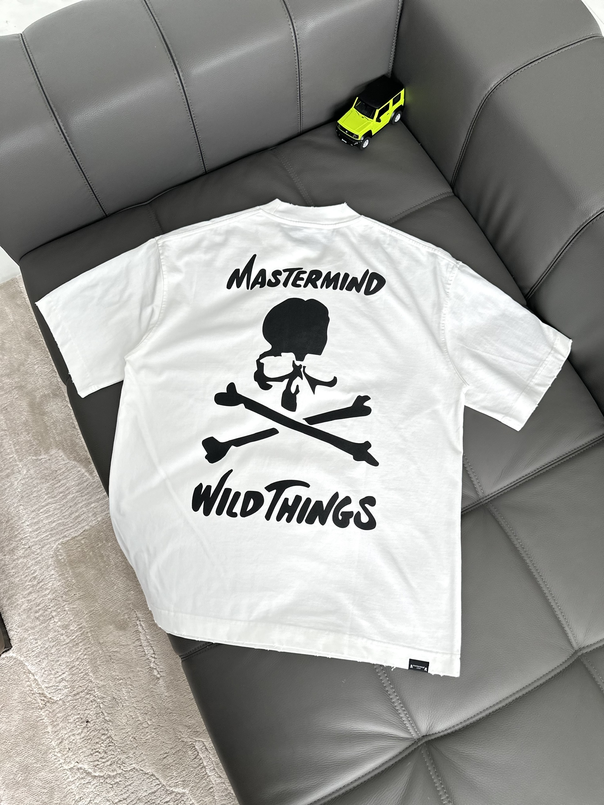 Áo phông T shirt Mastermind họa tiết đầu lâu xương chéo trước sau Like Auth S-M VTN/TRẮNG