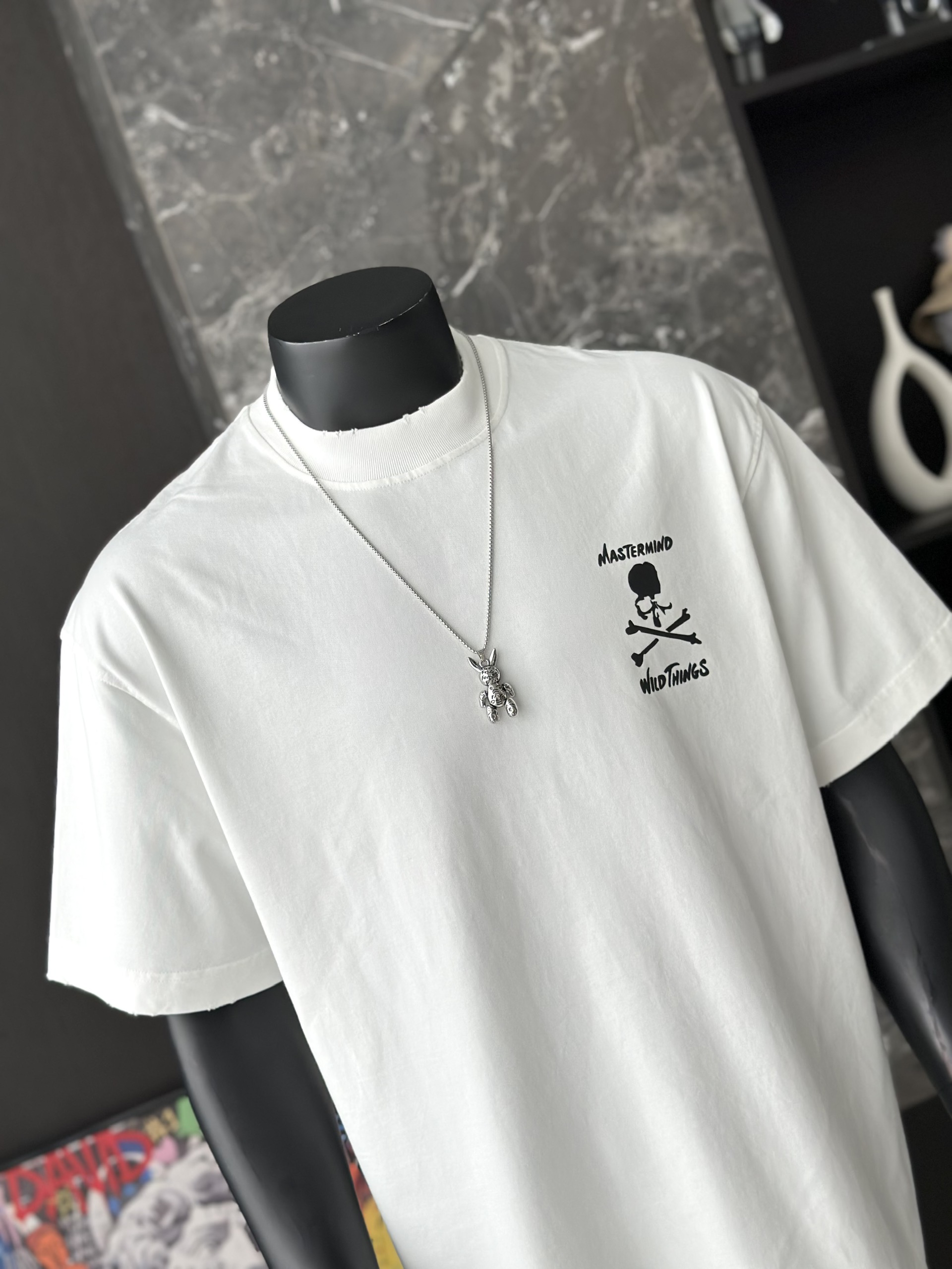 Áo phông T shirt Mastermind họa tiết đầu lâu xương chéo trước sau Like Auth S-M VTN/TRẮNG