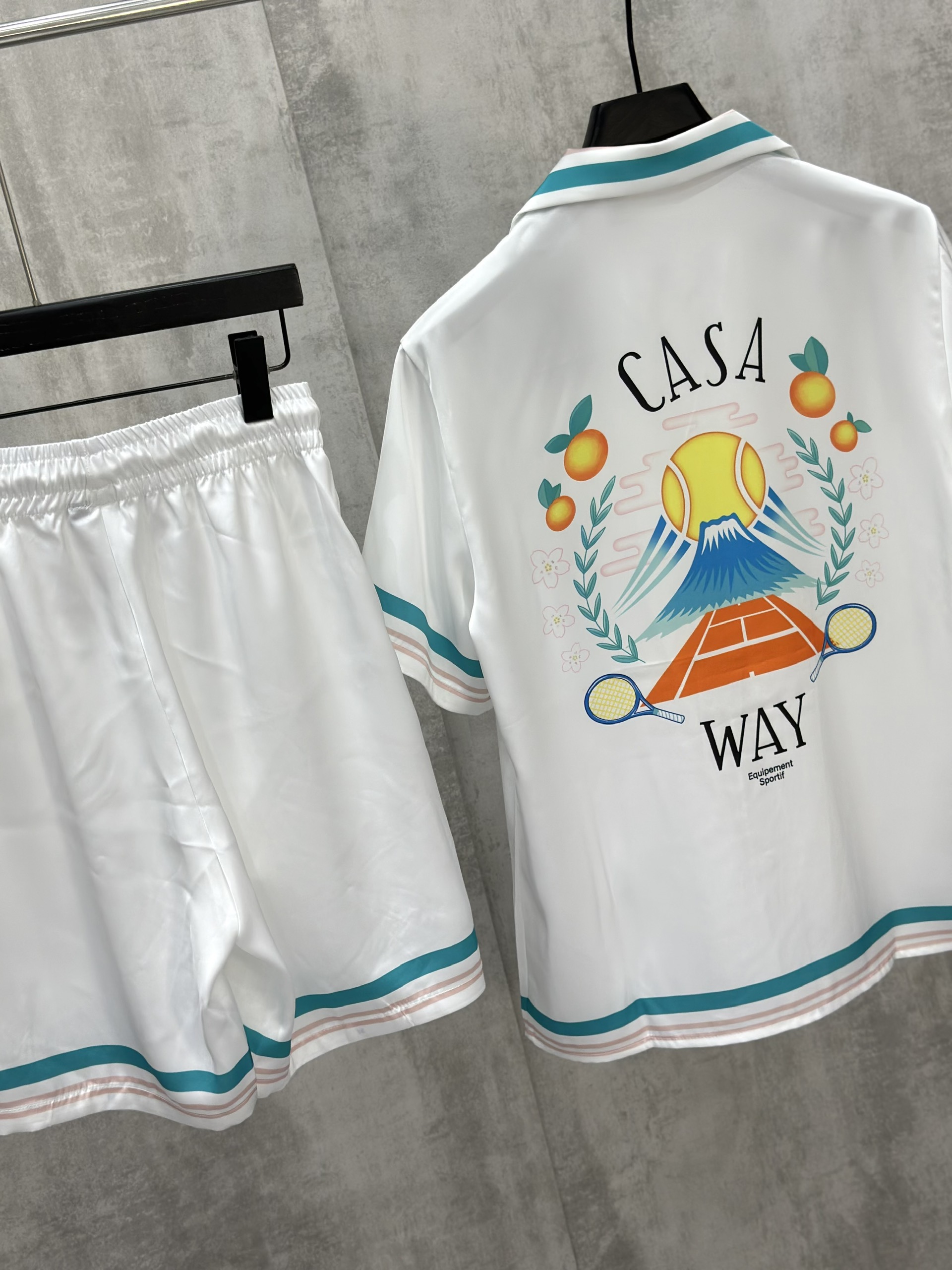 Set bộ lụa hè TANYA Casablanca họa tiết Tennis Trắng Like Auth M-XL VTN