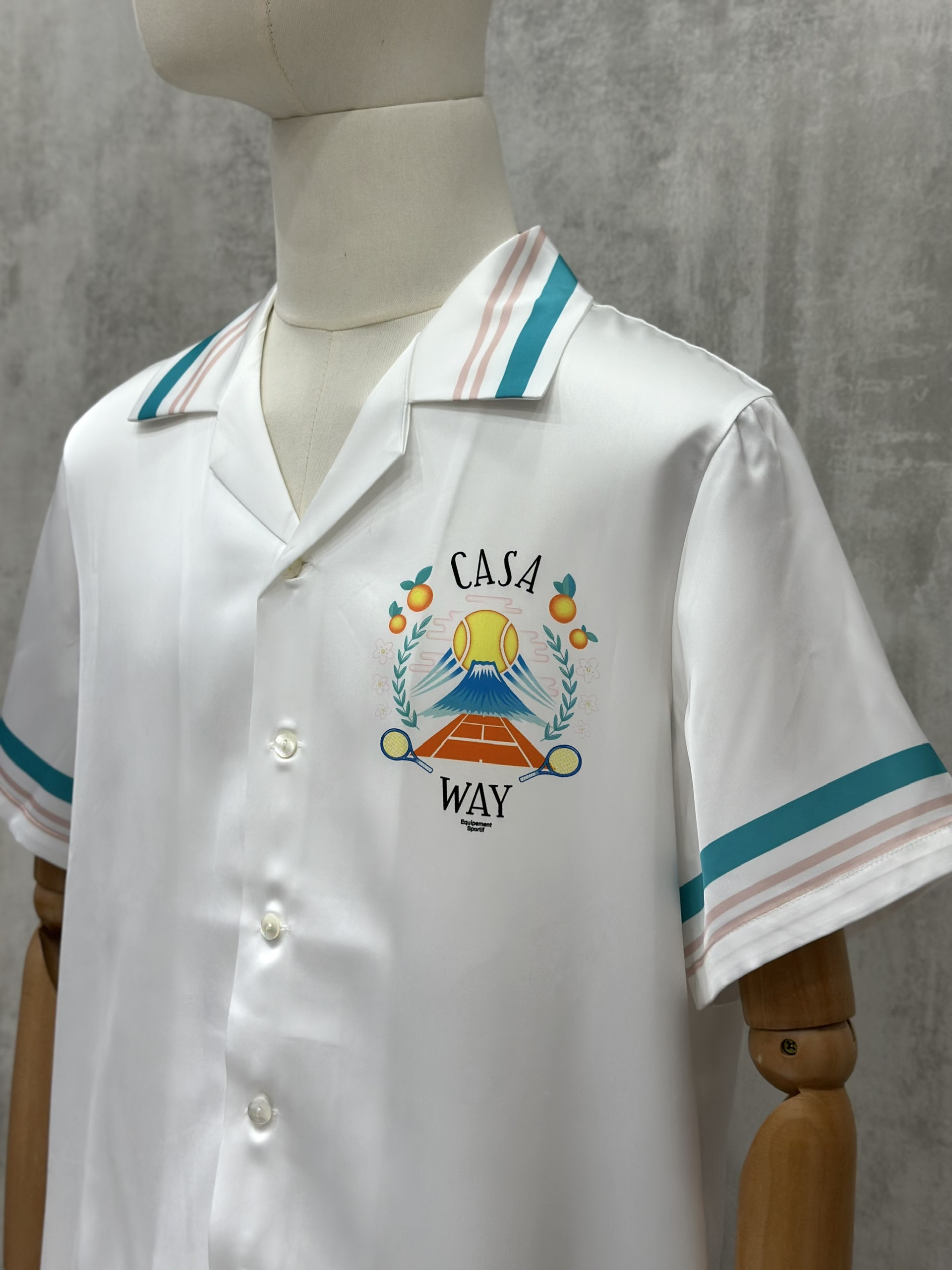 Set bộ lụa hè TANYA Casablanca họa tiết Tennis Trắng Like Auth M-XL VTN