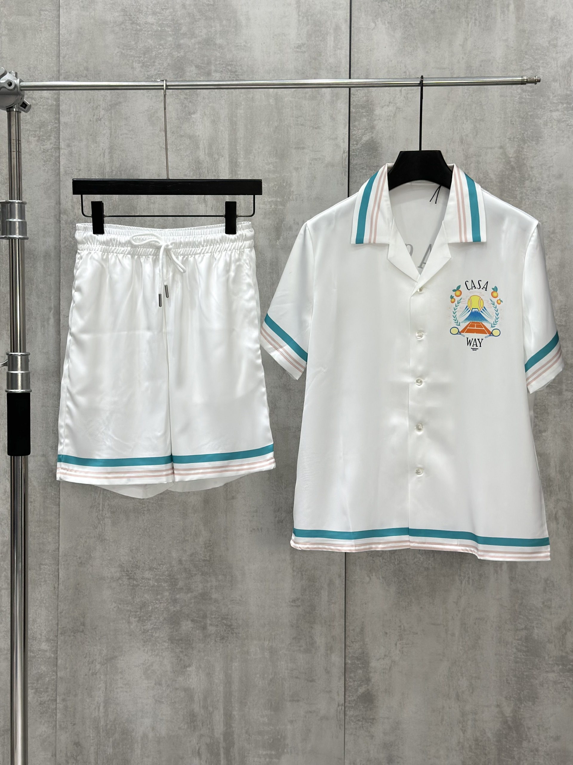 Set bộ lụa hè TANYA Casablanca họa tiết Tennis Trắng Like Auth M-XL VTN
