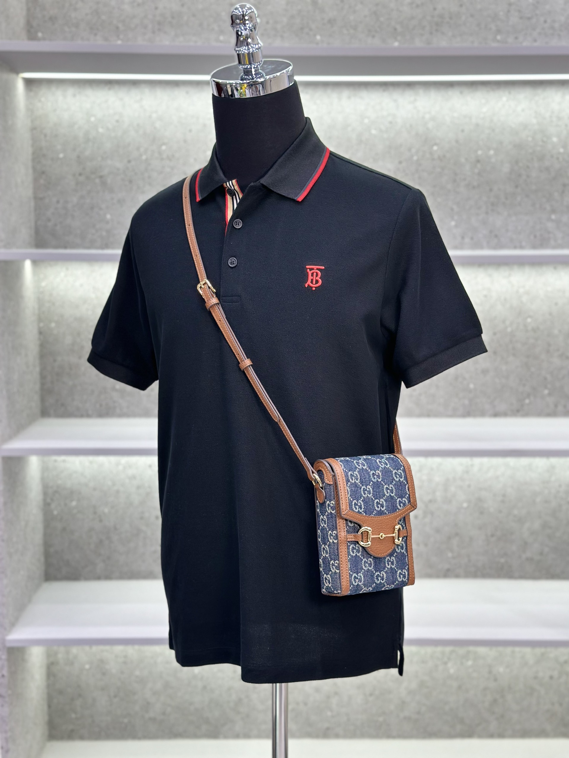 Áo polo Burberry BBR logo TB thêu ngực phối kẻ Đỏ viền cổ Like Auth 1-1 on web VTN
