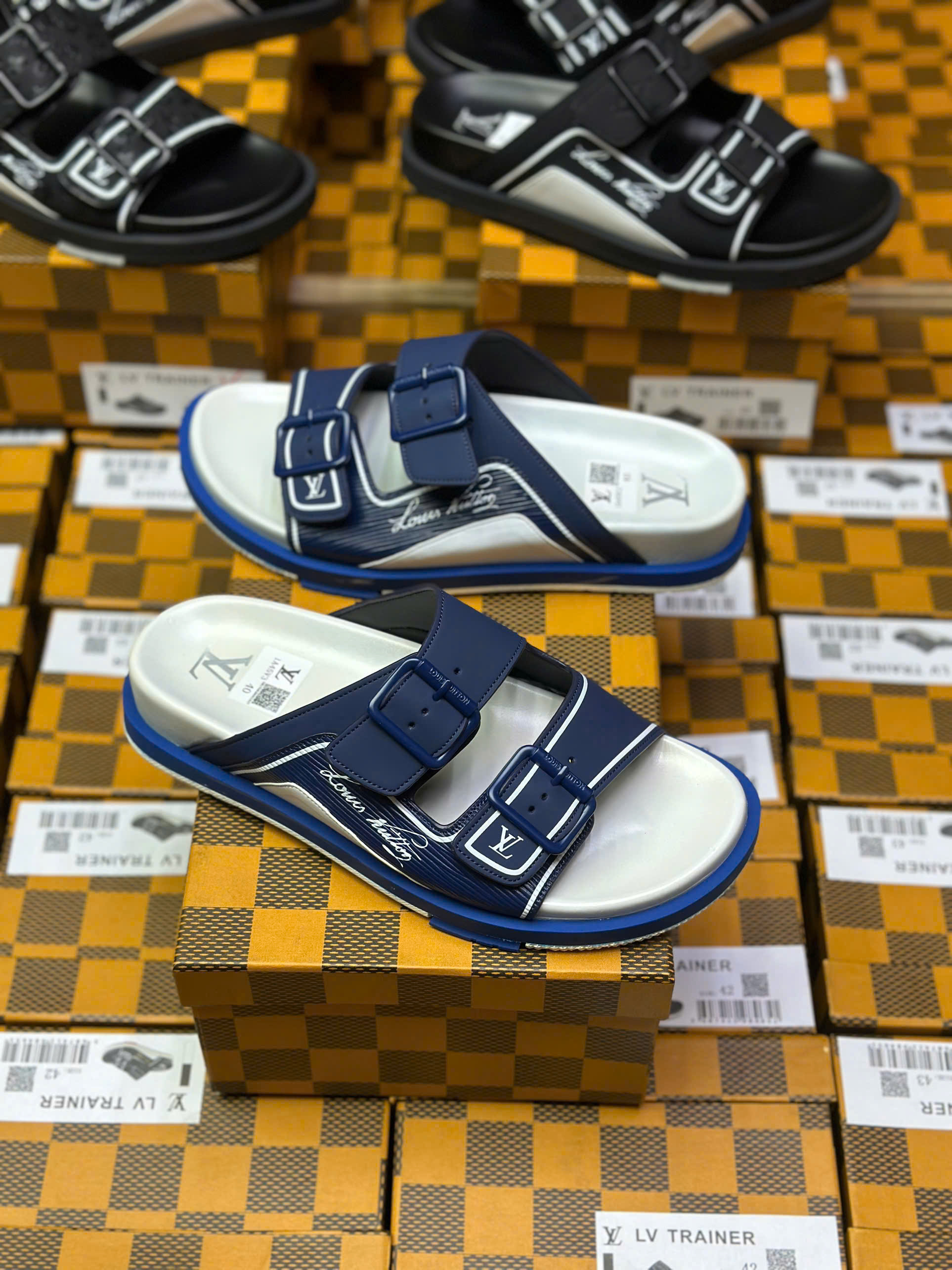 Dép lê Louis Vuitton LV Trainer quai cài Like Auth 38-43 MK