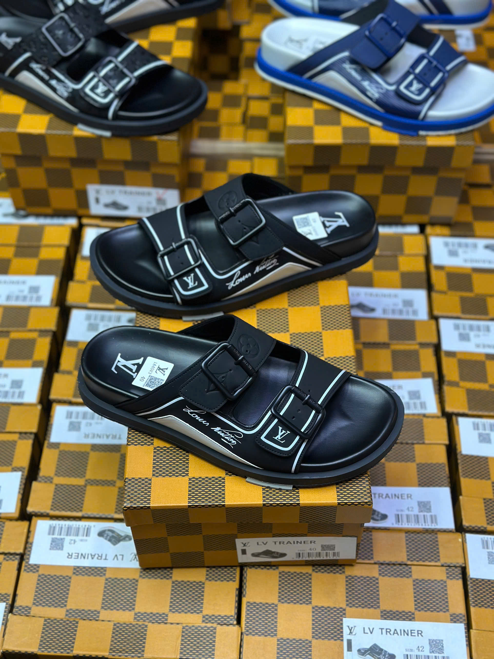 Dép lê Louis Vuitton LV Trainer quai cài Like Auth 38-43 MK