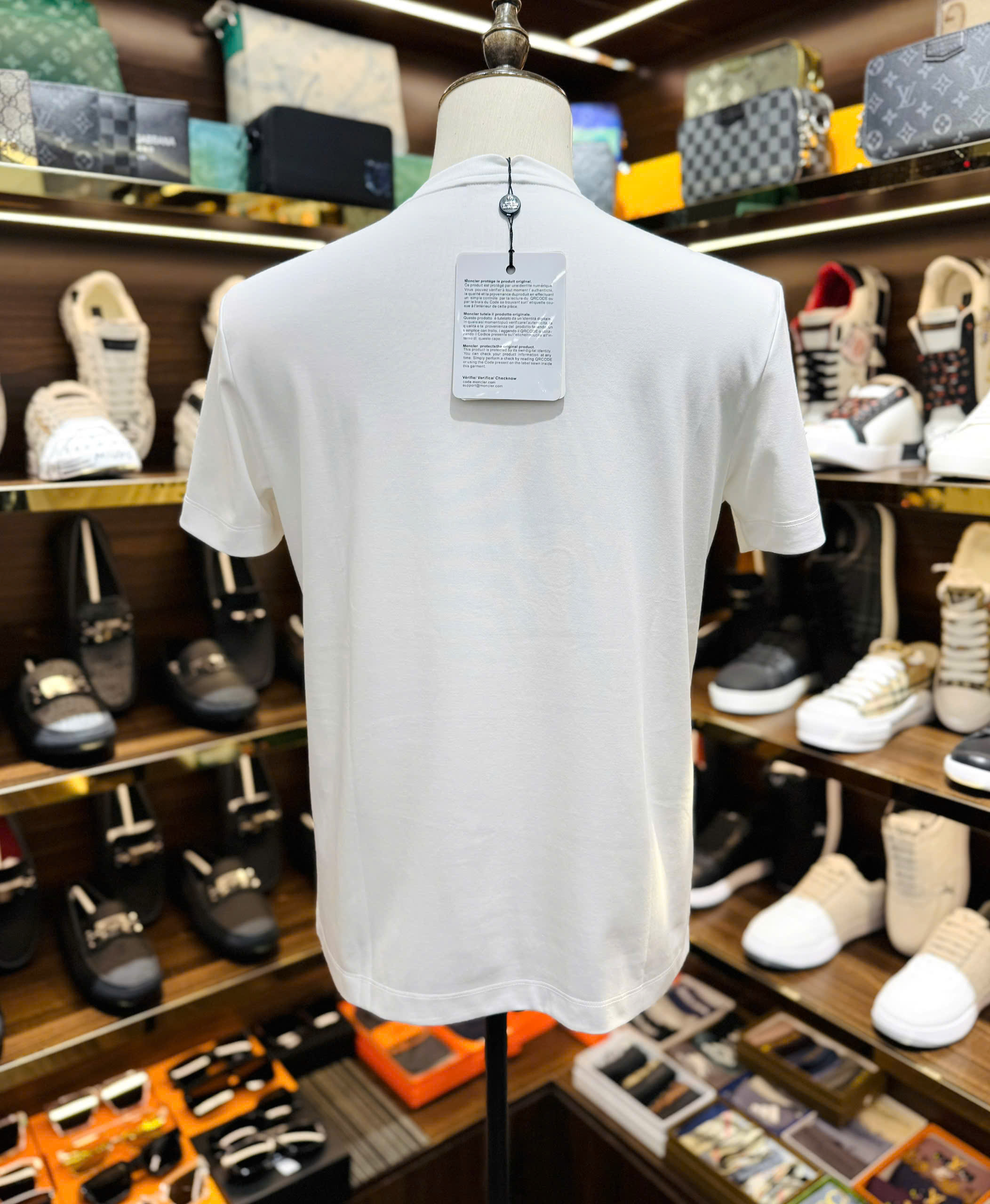 Áo phông T shirt Moncler logo thêu nổi ngực Like Auth M-XL MK