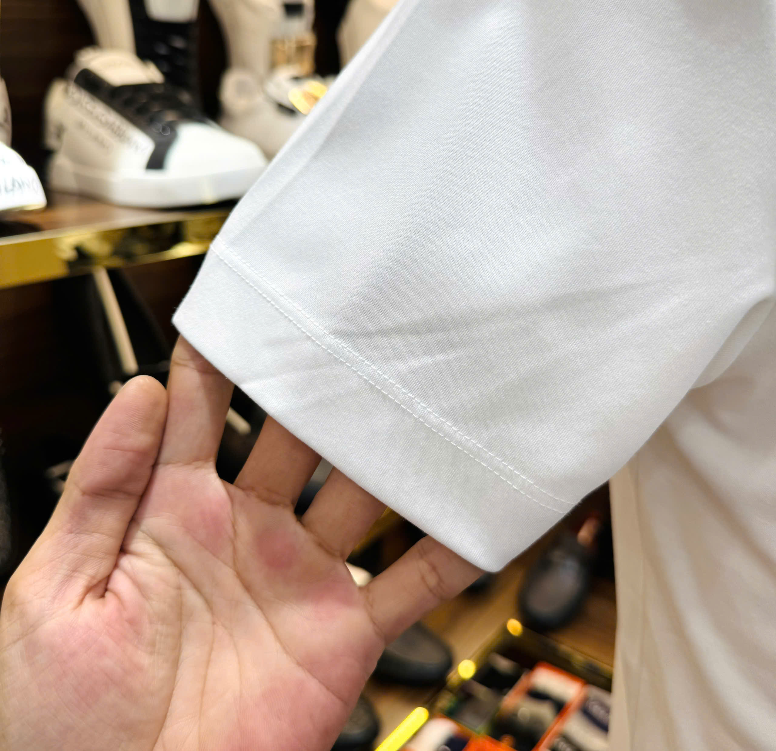 Áo phông T shirt Moncler logo thêu nổi ngực Like Auth M-XL MK