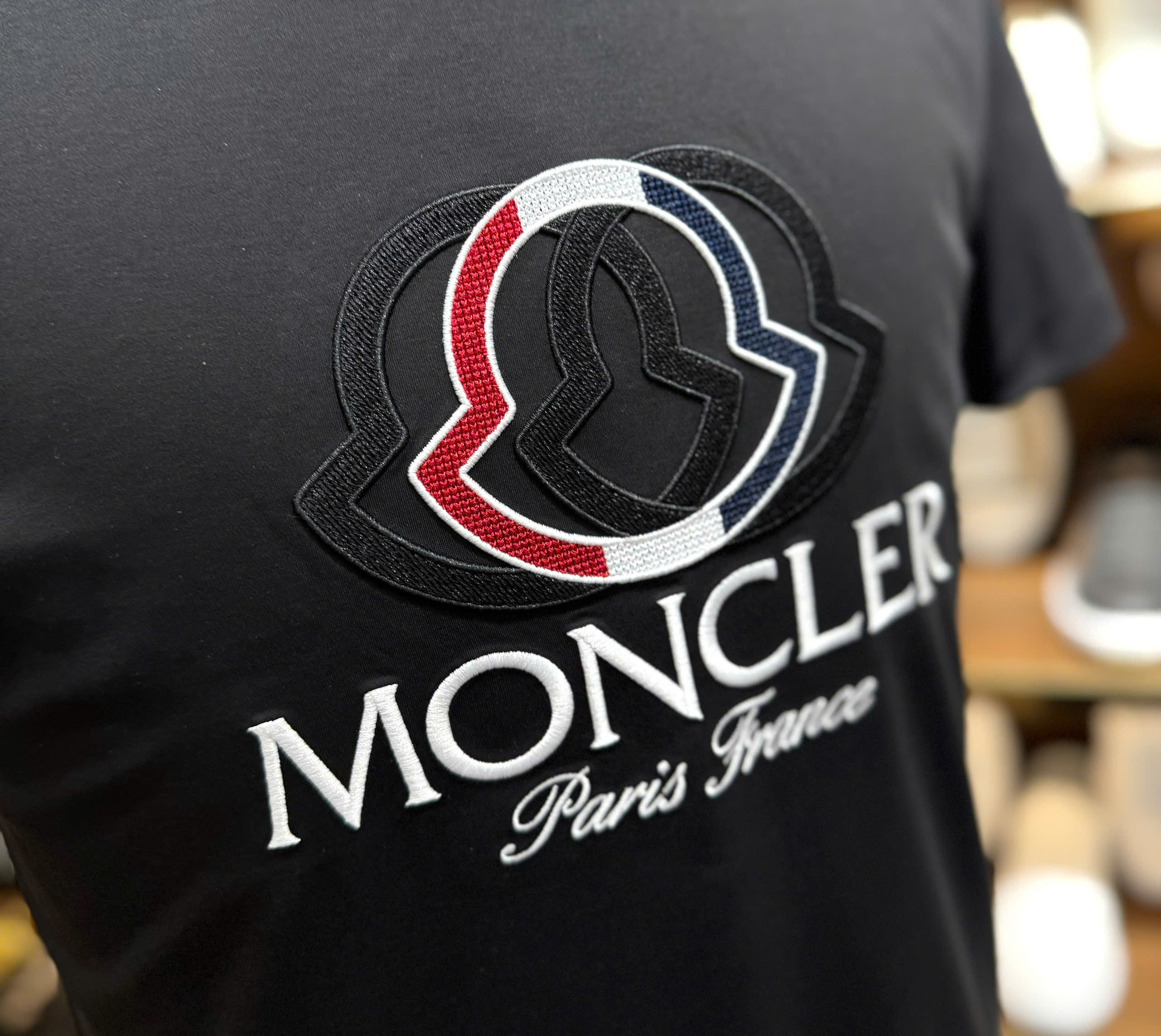 Áo phông T shirt Moncler logo thêu nổi ngực Like Auth M-XL MK