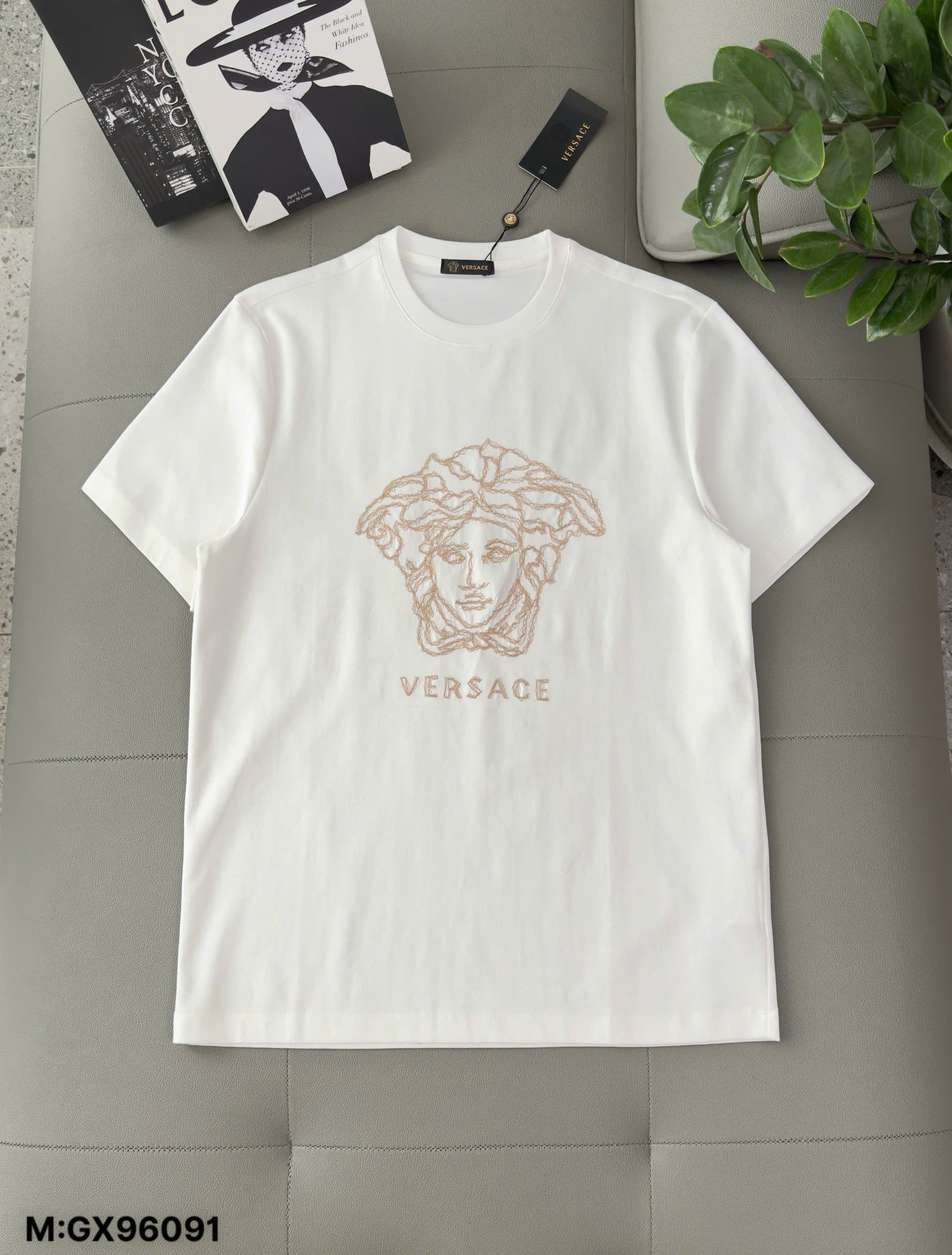 Áo phông T shirt Versace VS logo thêu mặt quỷ Medusa Like Auth M-XL DDT\Trắng