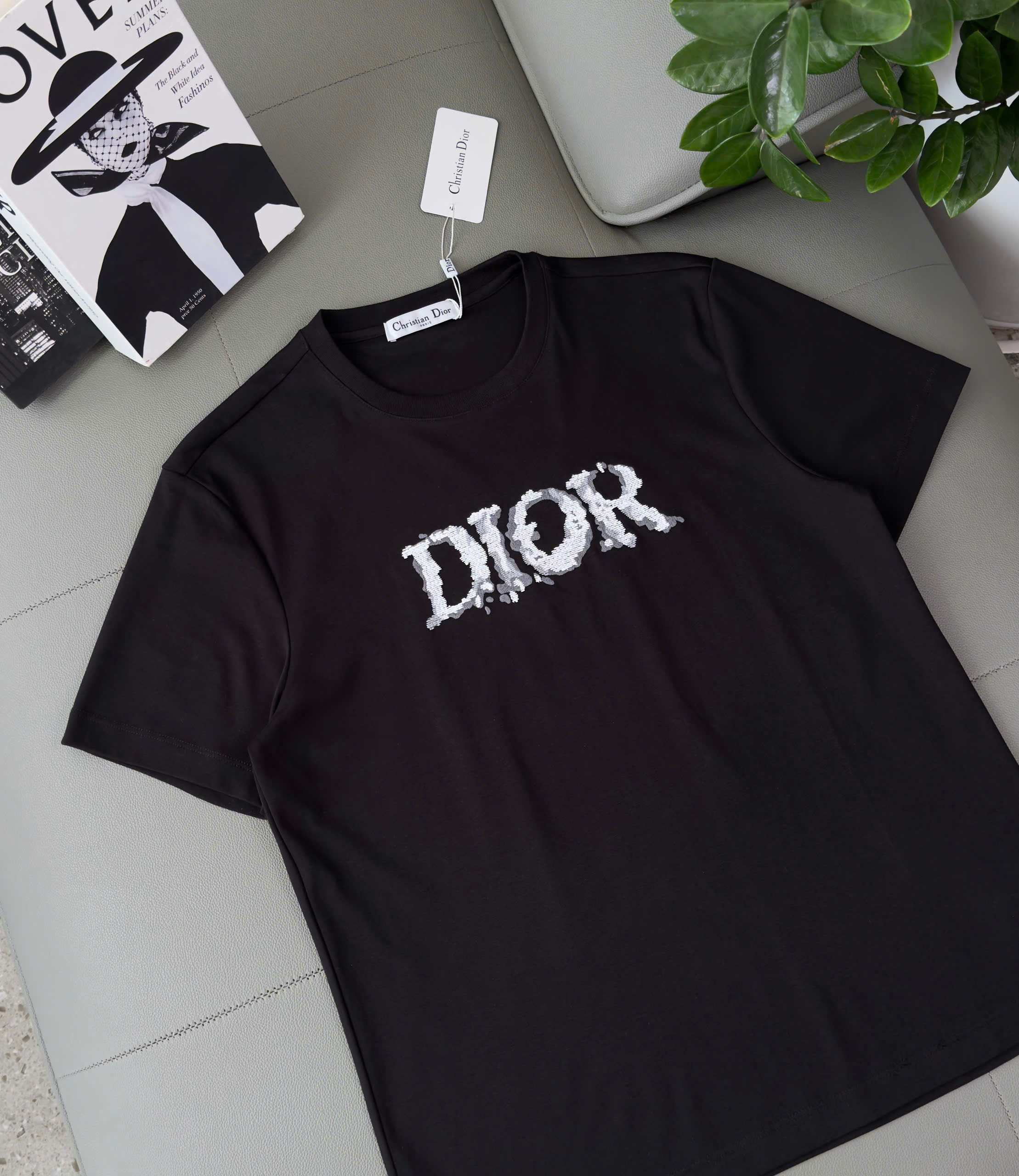 Áo phông T shirt Dior CD logo thêu ngực chữ Xám Like Auth M-XL DDT\Đen