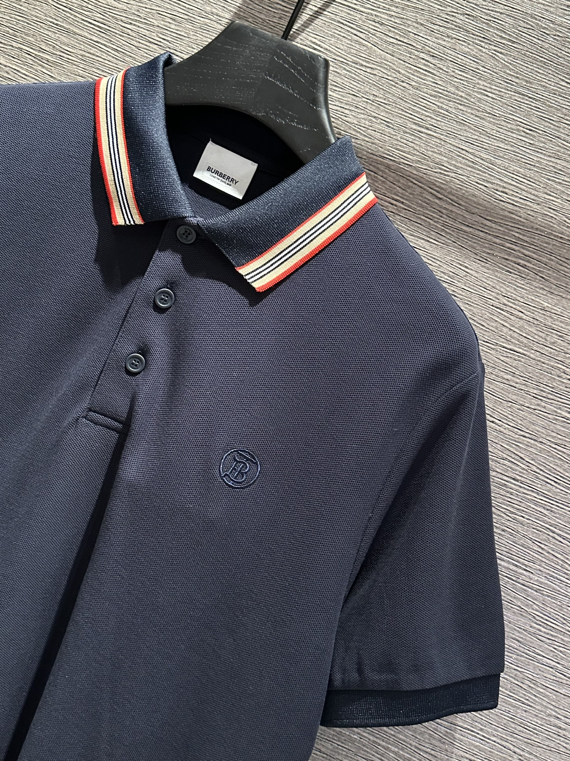 Áo polo Burberry BBR logo TB tròn thêu ngực phối kẻ sọc cổ Like Auth 1-1 on web VTN