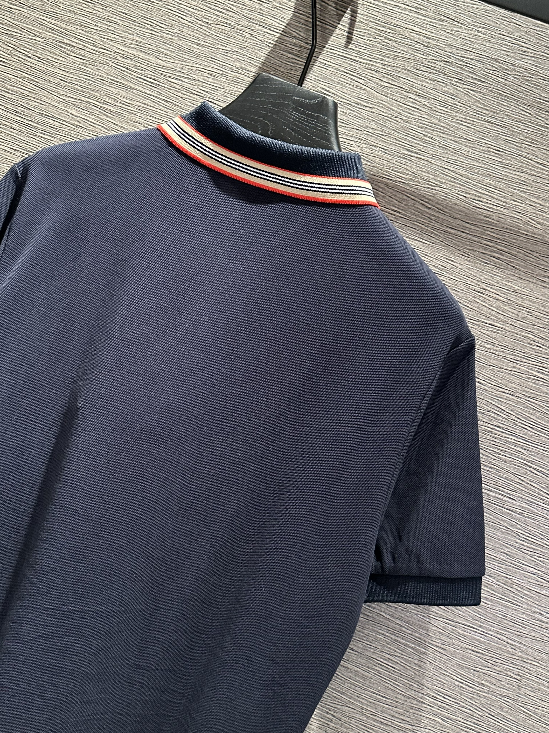 Áo polo Burberry BBR logo TB tròn thêu ngực phối kẻ sọc cổ Like Auth 1-1 on web VTN