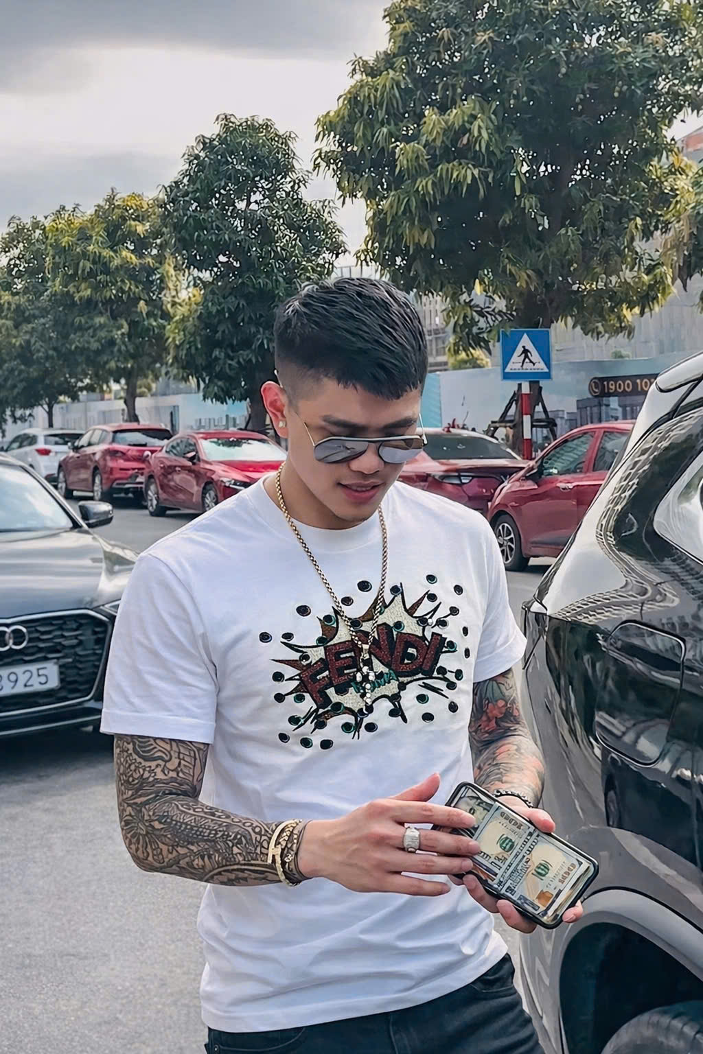 Áo phông T shirt Fendi Roma FD logo wash ngực Like Auth 44-50 CD