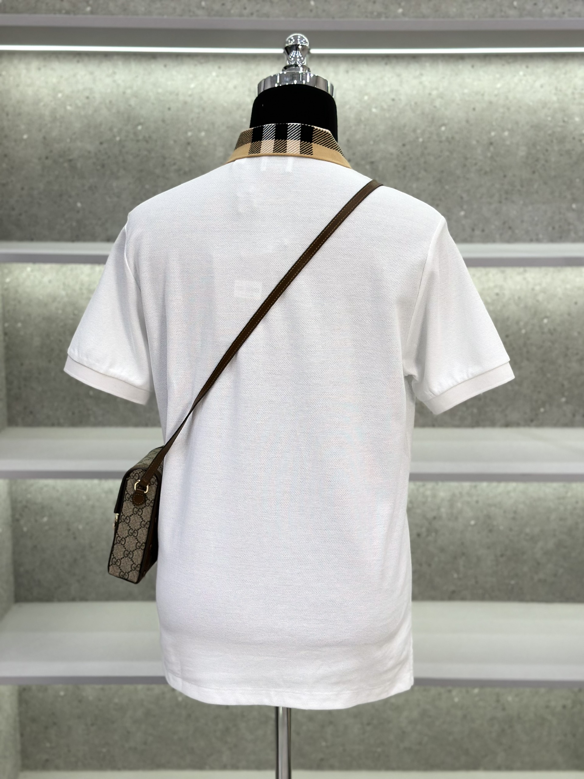 Áo polo Burberry BBR trơn phối kẻ sọc to cổ Like Auth 1-1 on web VTN