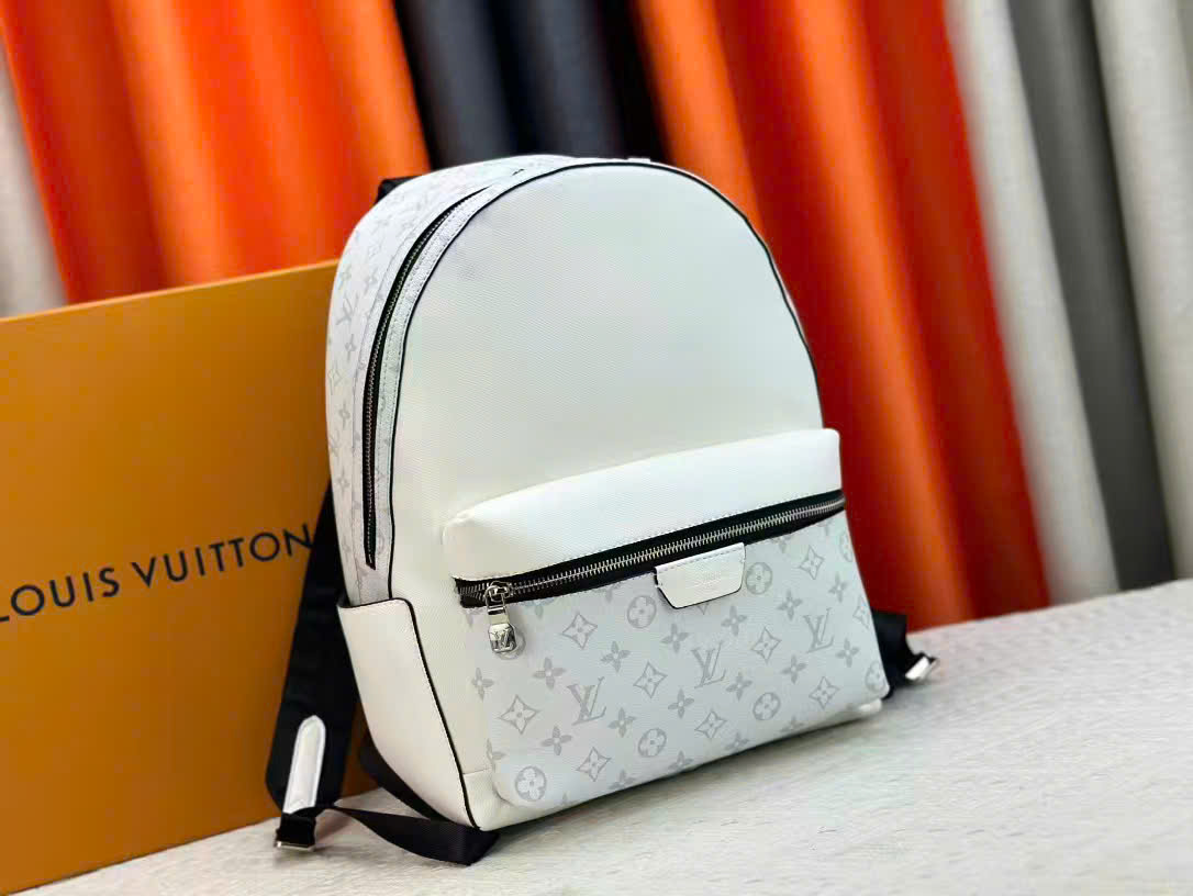 Balo Louis Vuitton LV Discovery Backpack PM Monogram Eclipse Canvas Trắng Like Auth 29x38x20 PLD
