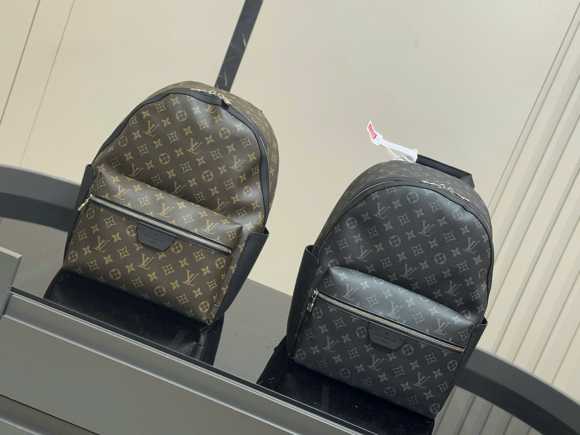 Balo Louis Vuitton LV Discovery Backpack PM Monogram Eclipse Canvas Nâu Like Auth 29x38x20 PLD