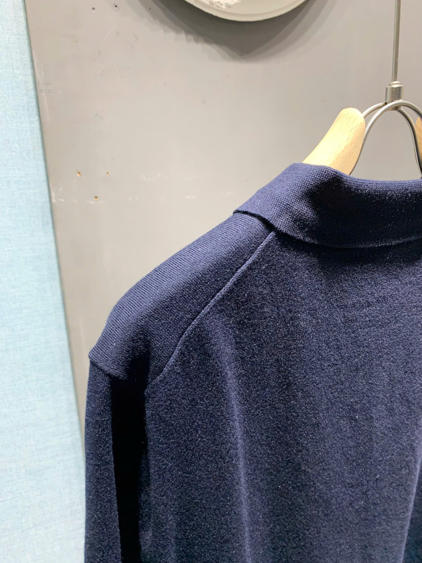 Áo polo len Prada logo thêu ngực Like AUth S-L DDT