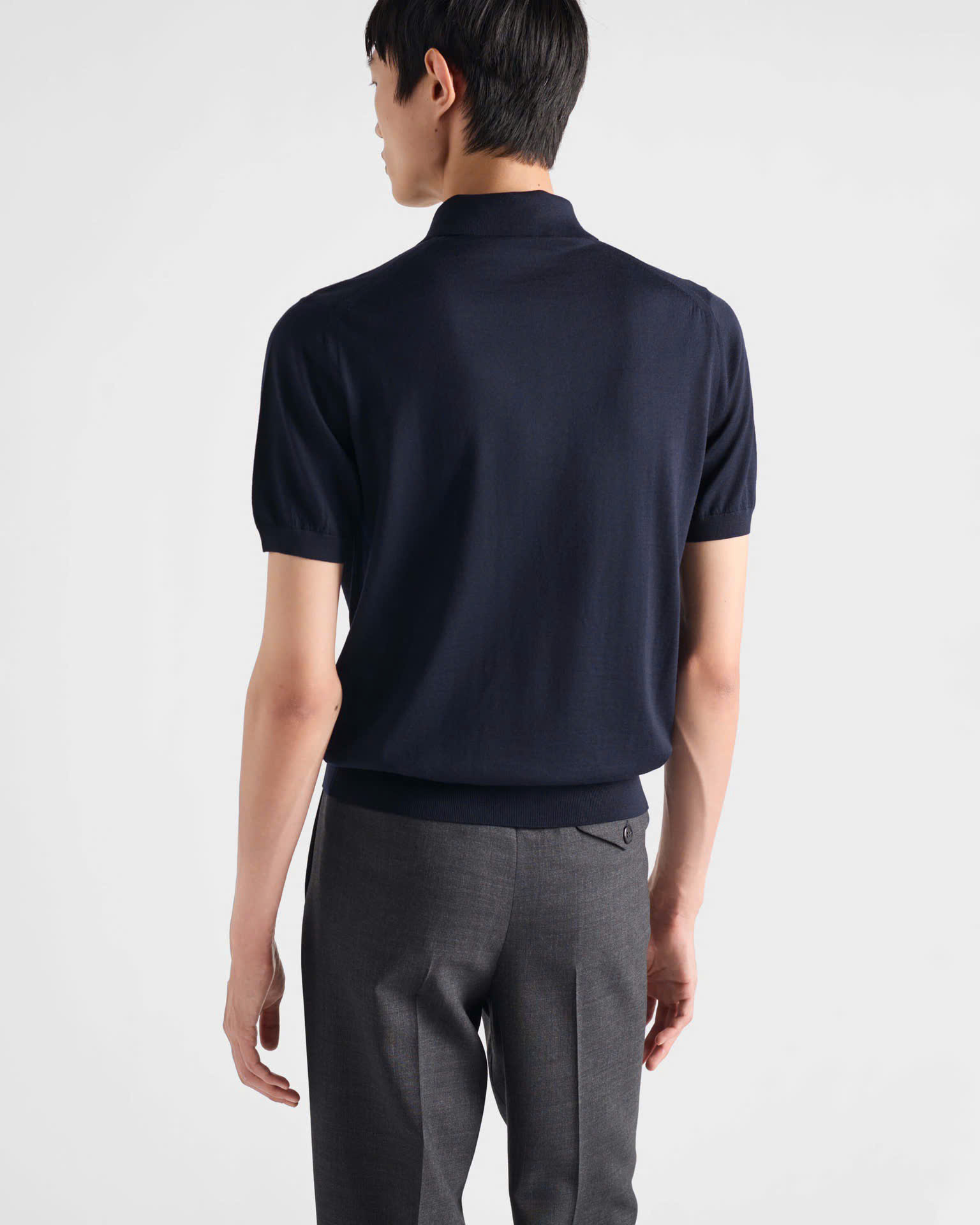 Áo polo len Prada logo thêu ngực Like AUth S-L DDT