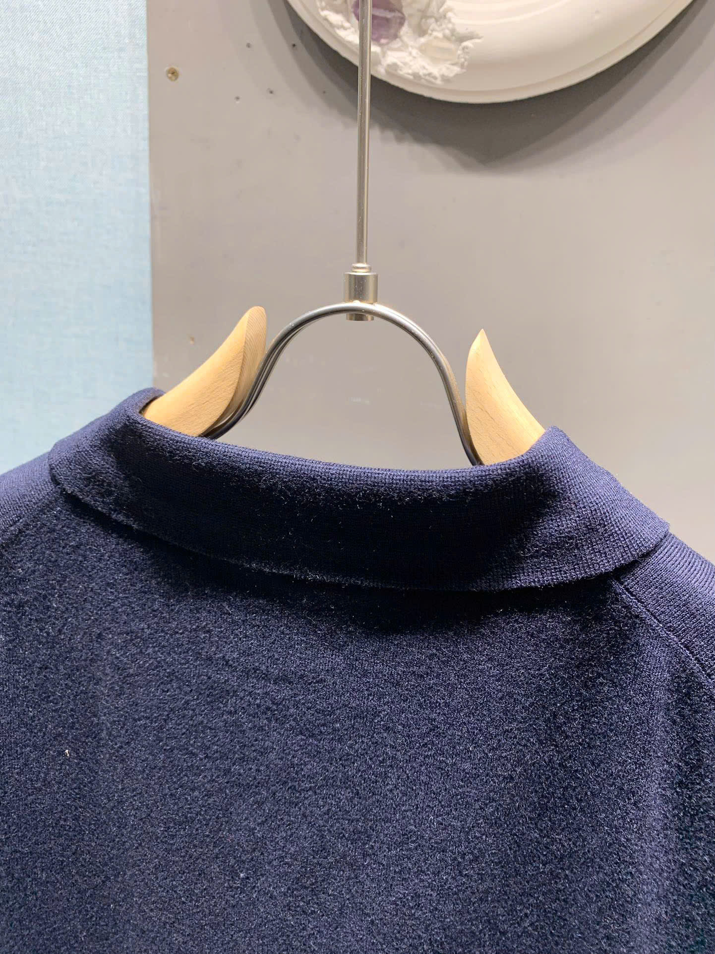 Áo polo len Prada logo thêu ngực Like AUth S-L DDT