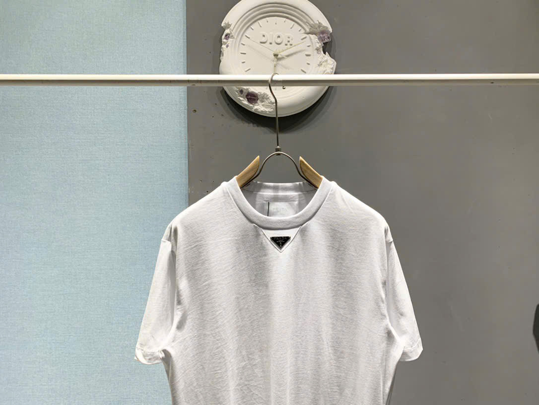 Áo phông T shirt Prada logo tam giác tag cổ Like Auth S-L DDT
