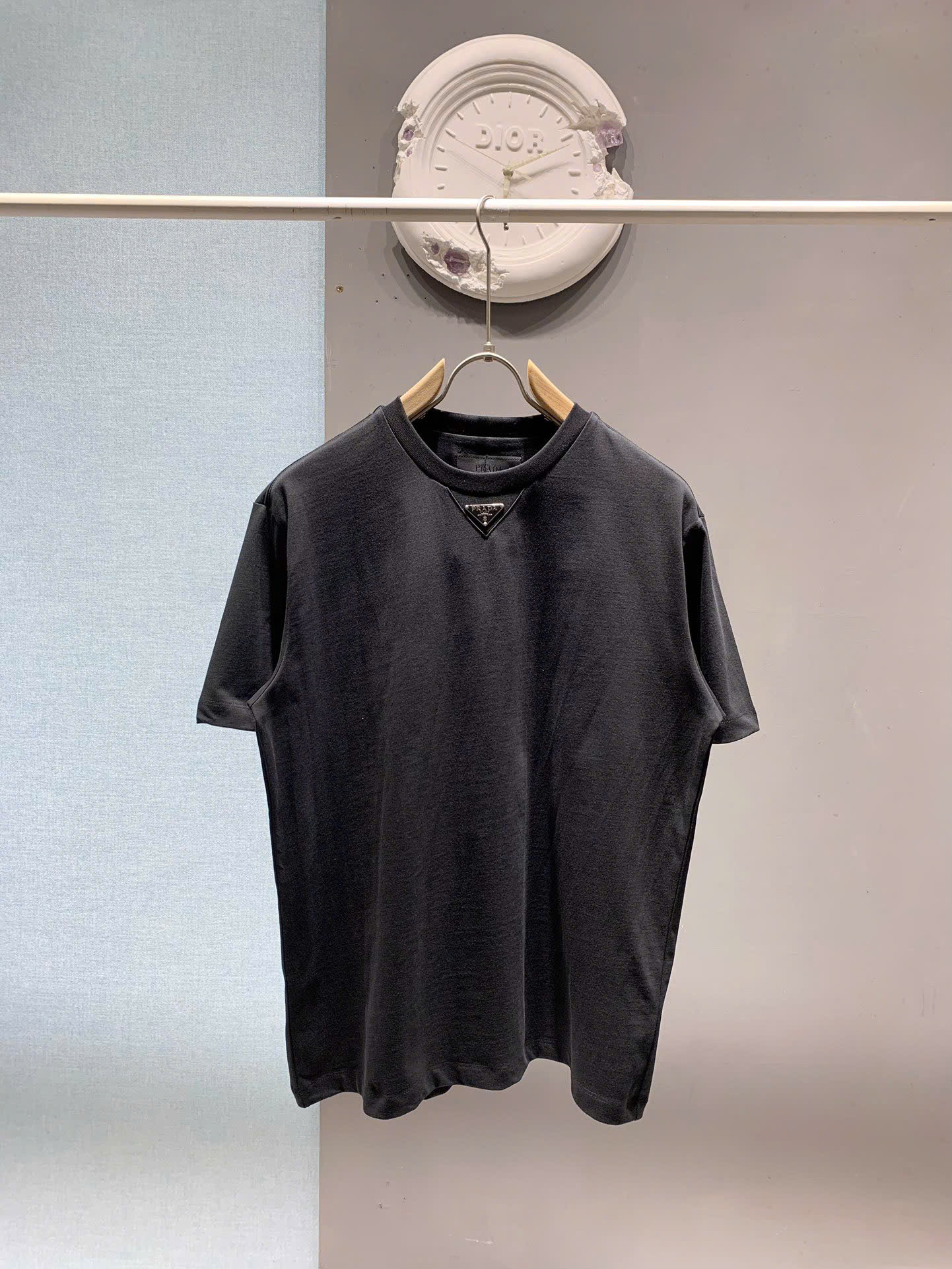 Áo phông T shirt Prada logo tam giác tag cổ Like Auth S-L DDT