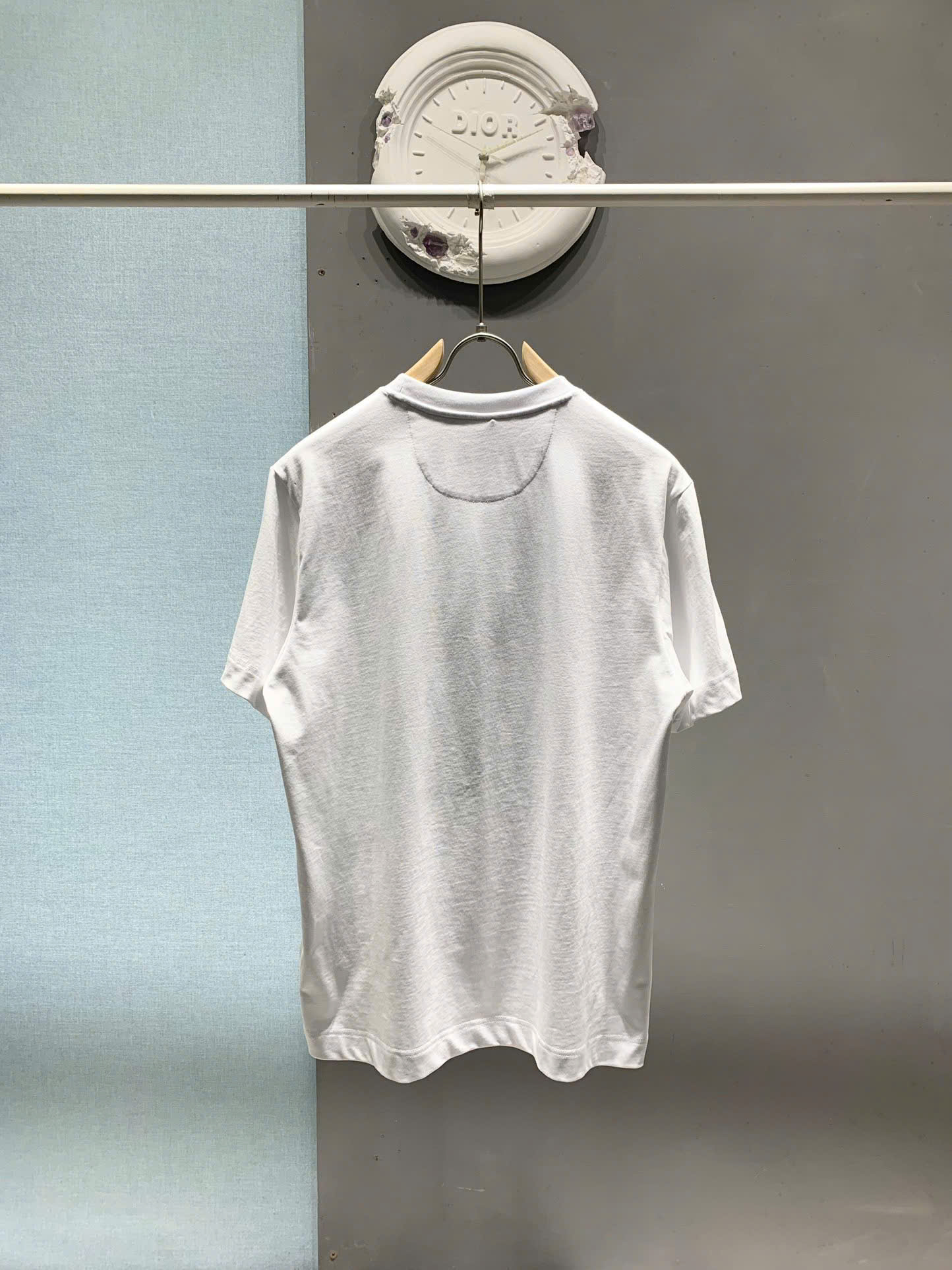Áo phông T shirt Fendi Roma FD logo wash hình Cún đeo vòng ngực Like Auth S-L DDT