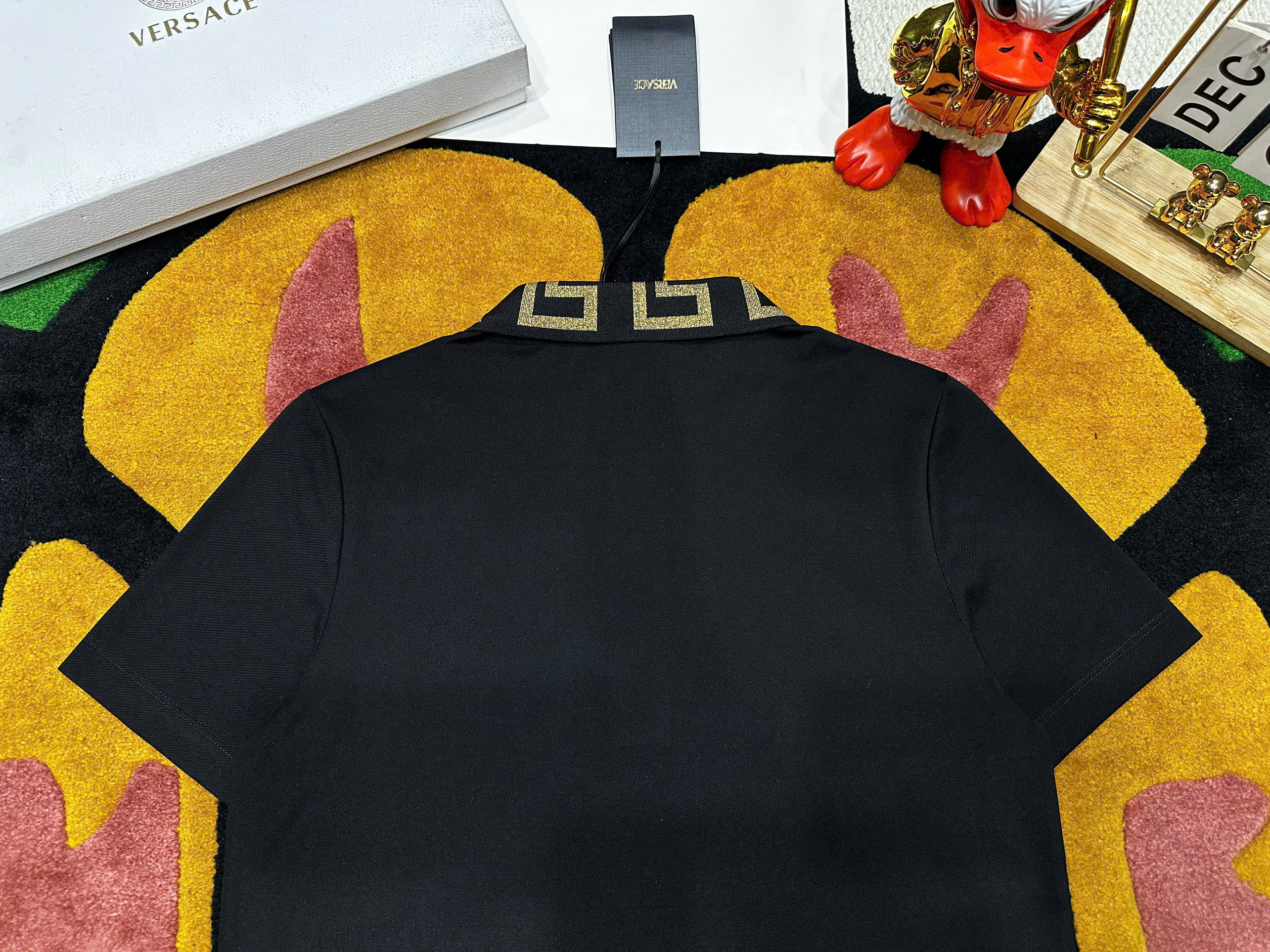 Áo polo Versace VS check cổ logo thêu ngực mặt quỷ Like Auth 48-52 MK\Đen