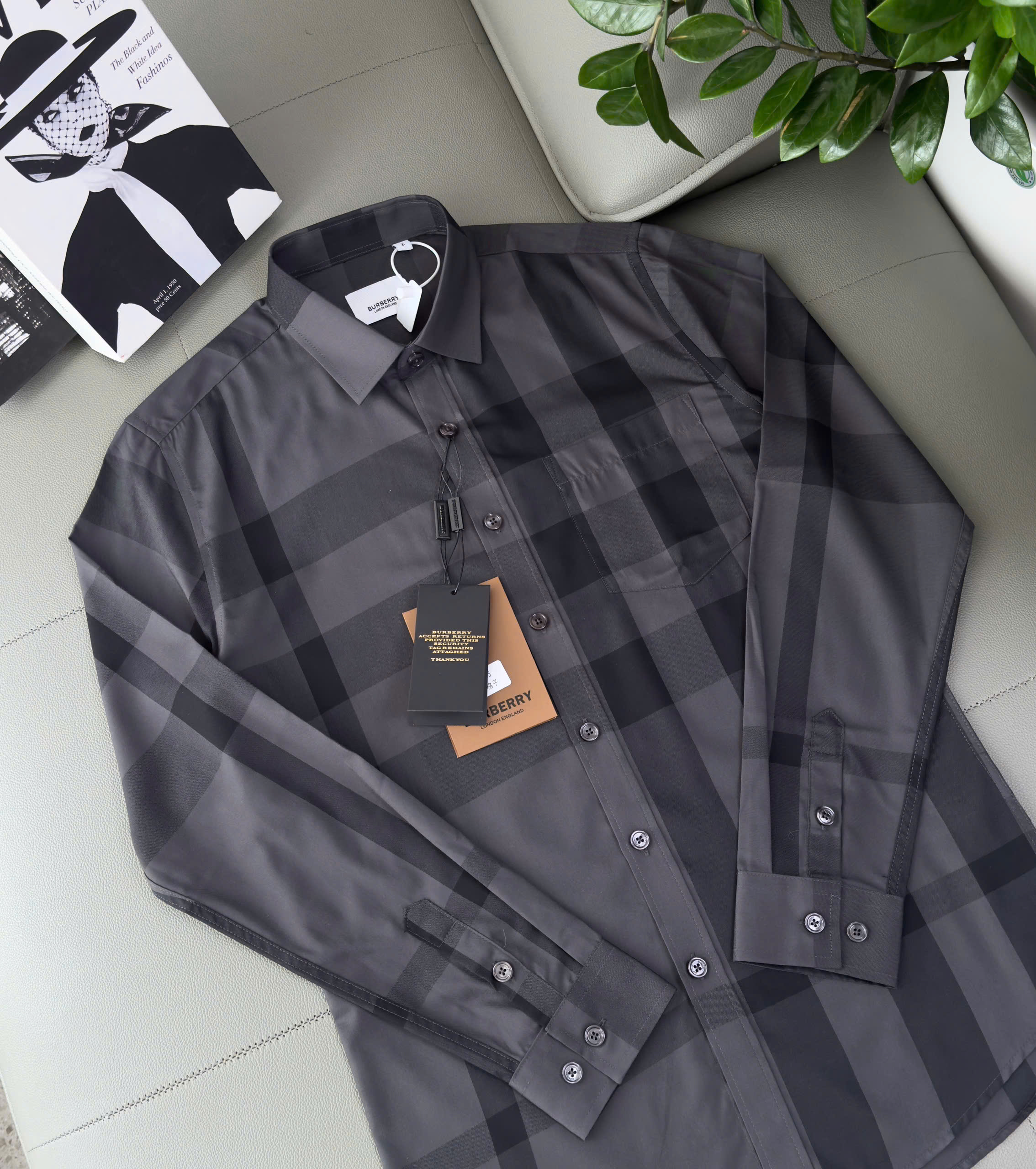 Áo sơ mi Burberry BBR dài tay kẻ sọc Đen Xám Like Auth S-XXL DDT
