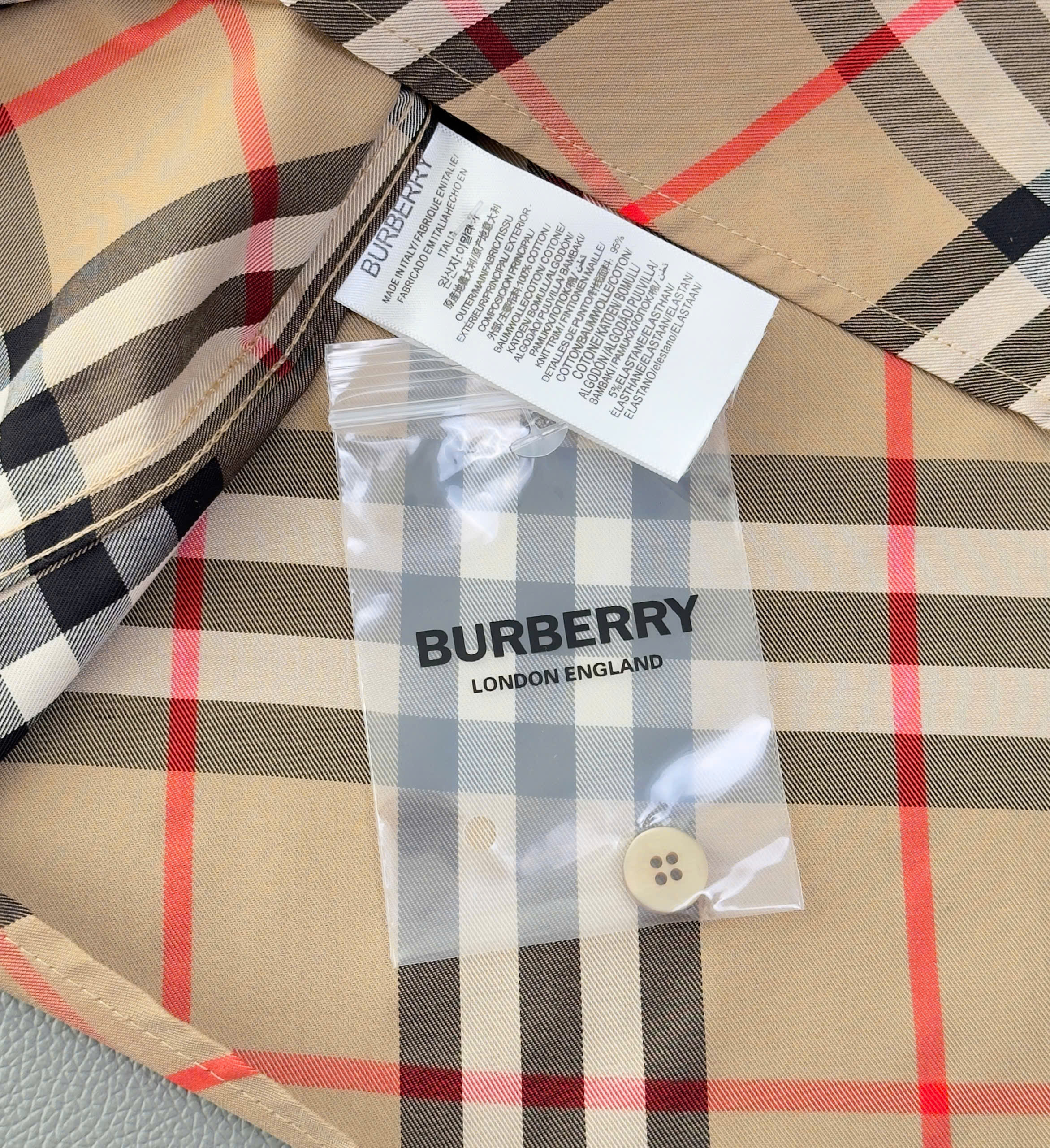 Áo sơ mi Burberry BBR cộc tay Vàng kẻ sọc Like Auth S-XXL DDT
