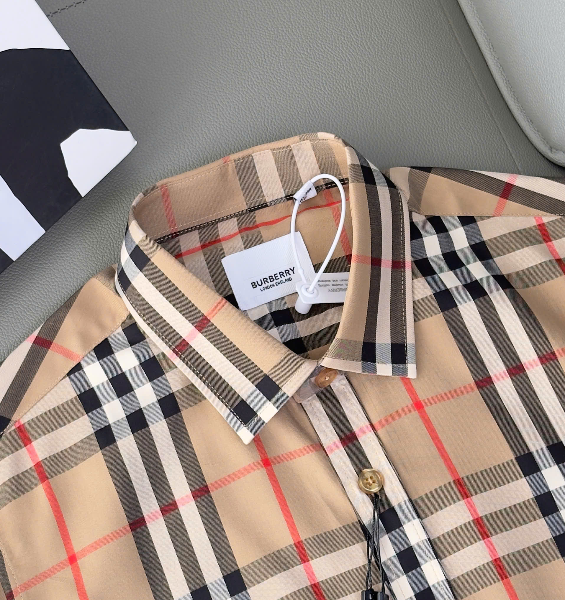 Áo sơ mi Burberry BBR cộc tay Vàng kẻ sọc Like Auth S-XXL DDT