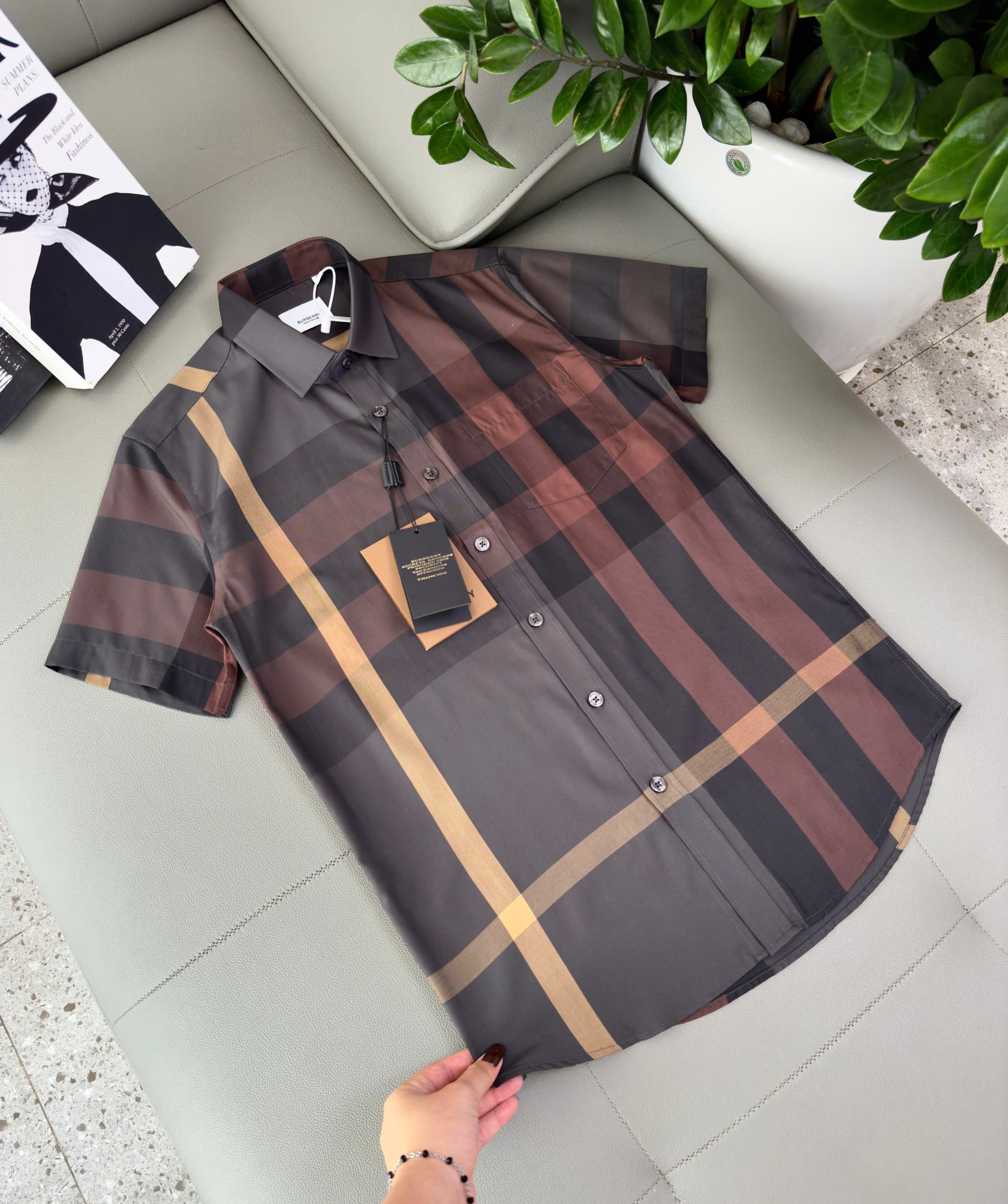 Áo sơ mi Burberry BBR cộc tay kẻ sọc Xám Nâu Like Auth S-XXL DDT