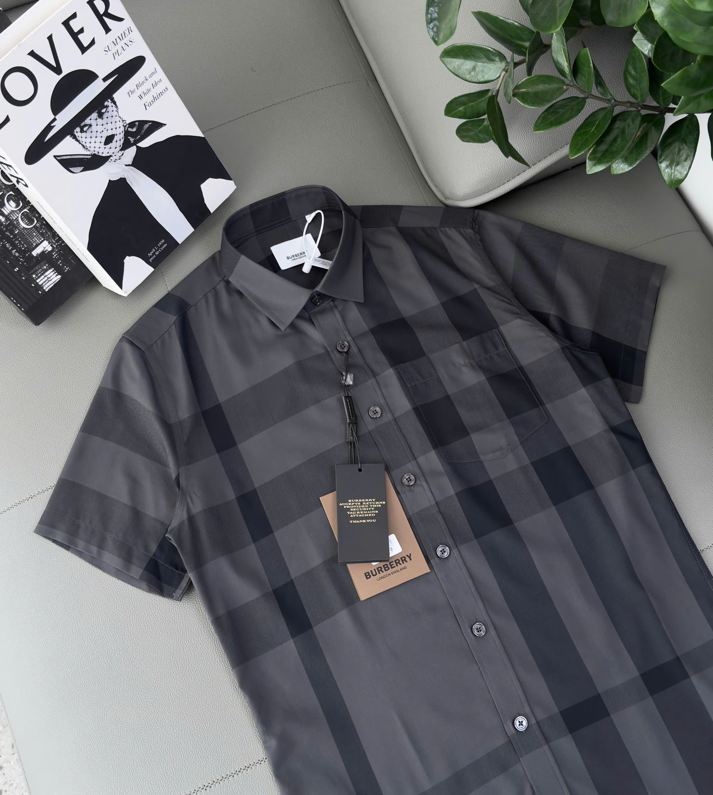 Áo sơ mi Burberry BBR cộc tay kẻ sọc Đen Xám Like Auth S-XXL DDT