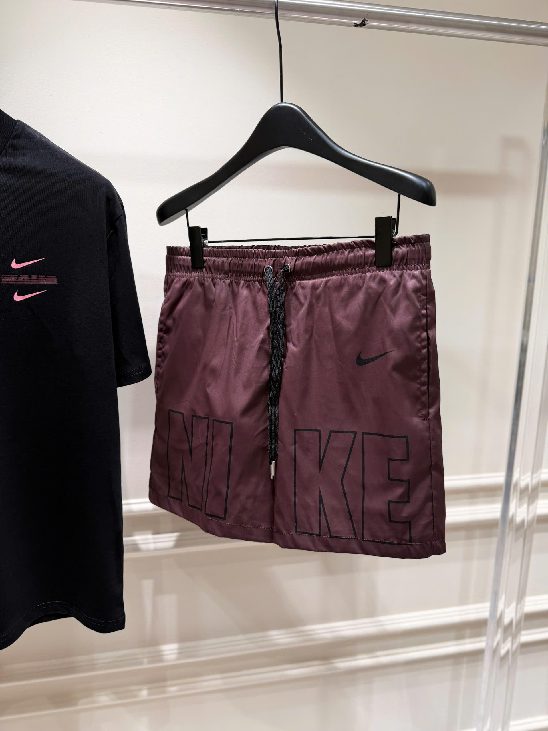 Set bộ thể thao hè Nike logo thêu ngực hình tròn sau lưng Like Auth S-XL NV