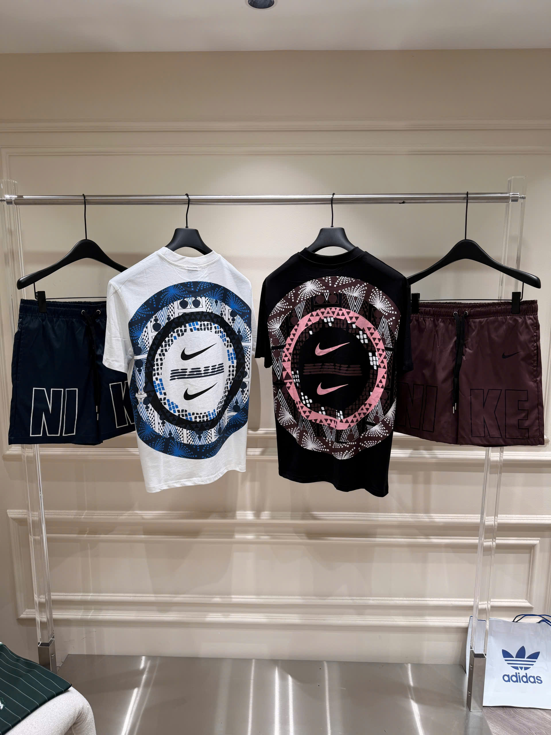 Set bộ thể thao hè Nike logo thêu ngực hình tròn sau lưng Like Auth S-XL NV