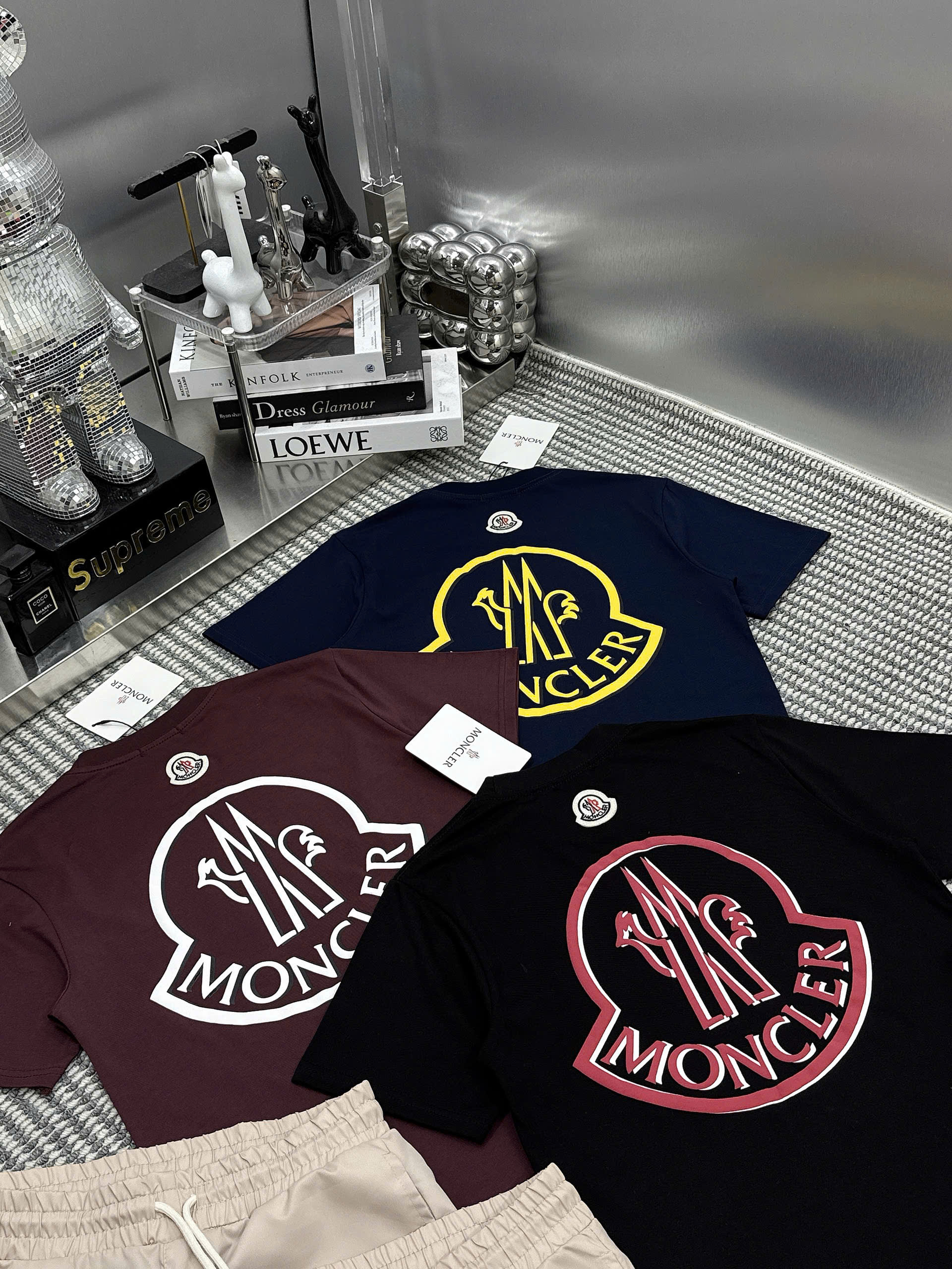 Set bộ thể thao hè Moncler logo trước sau Like Auth S-XL NV