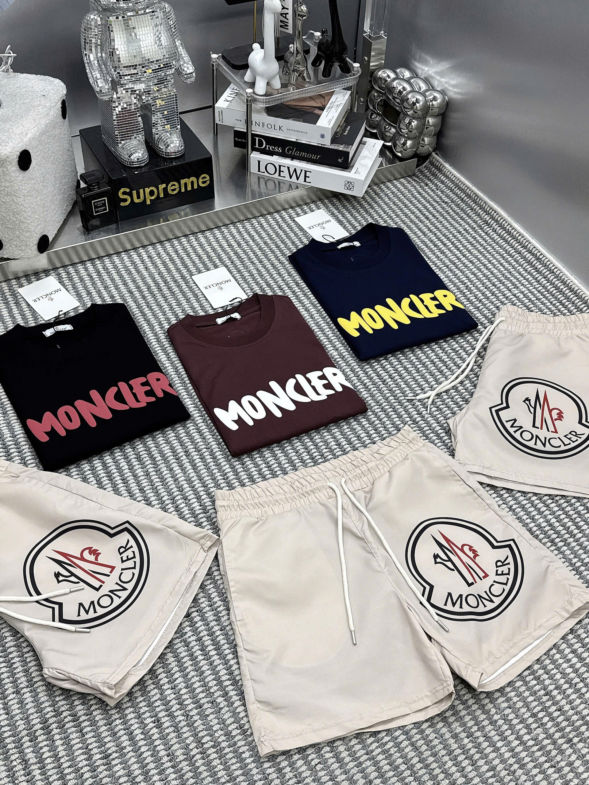 Set bộ thể thao hè Moncler logo trước sau Like Auth S-XL NV